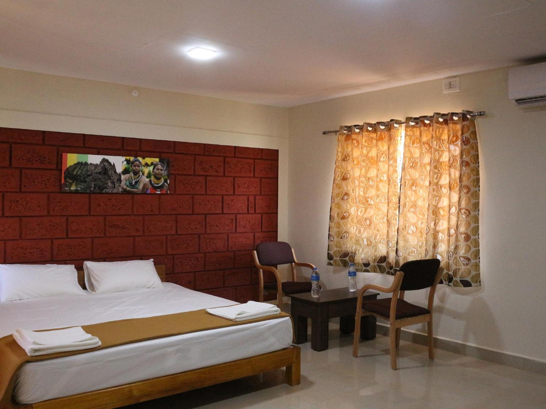Deluxe Double Room photo 3