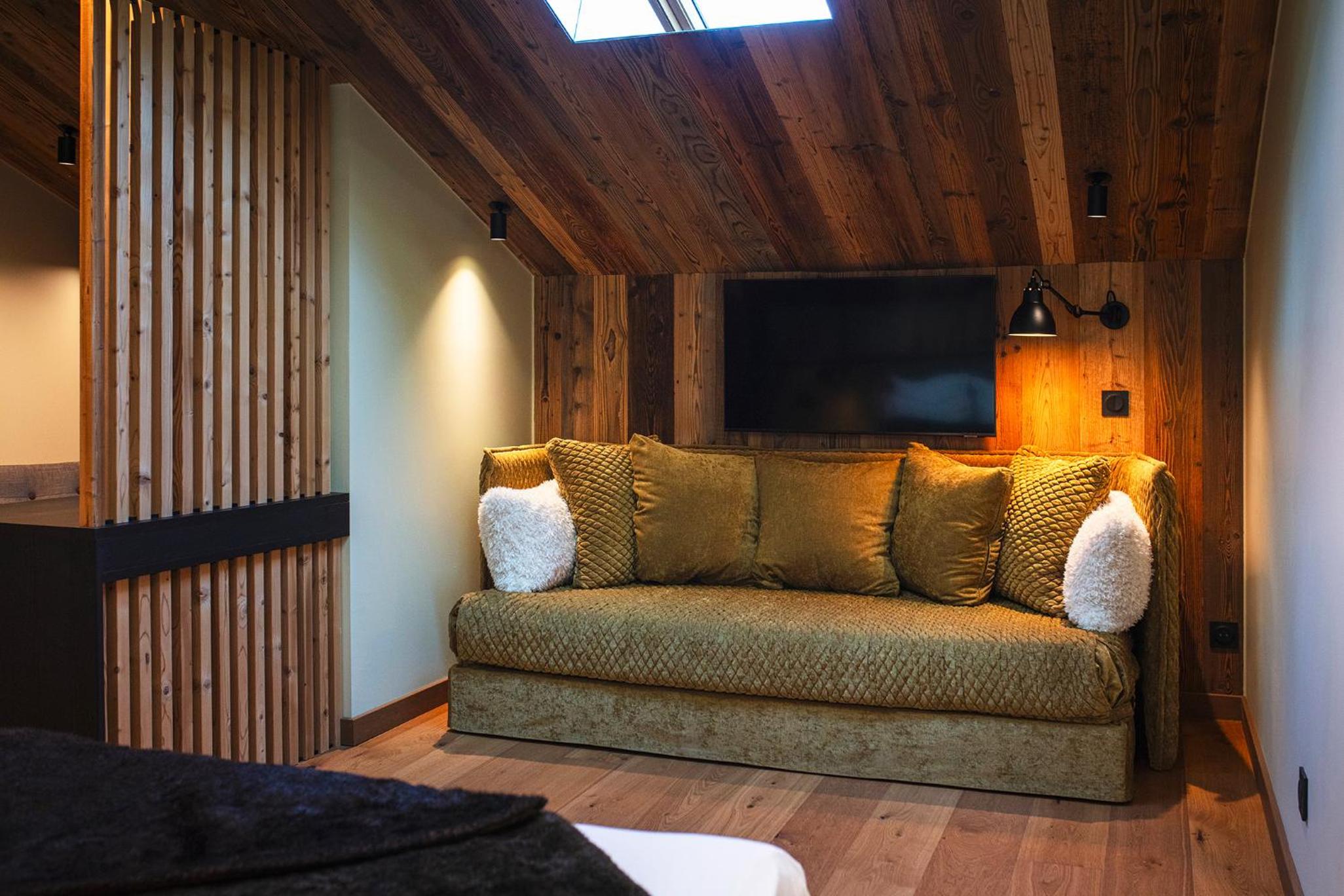 PRESTIGE FAMILY SUITE WITH BALCONY - Photo 4