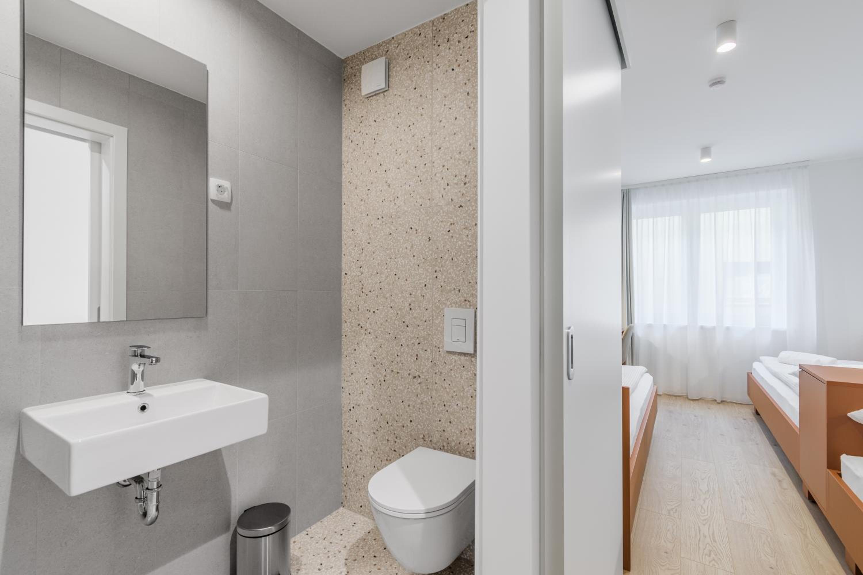 Triple Room with Bathroom photo 2