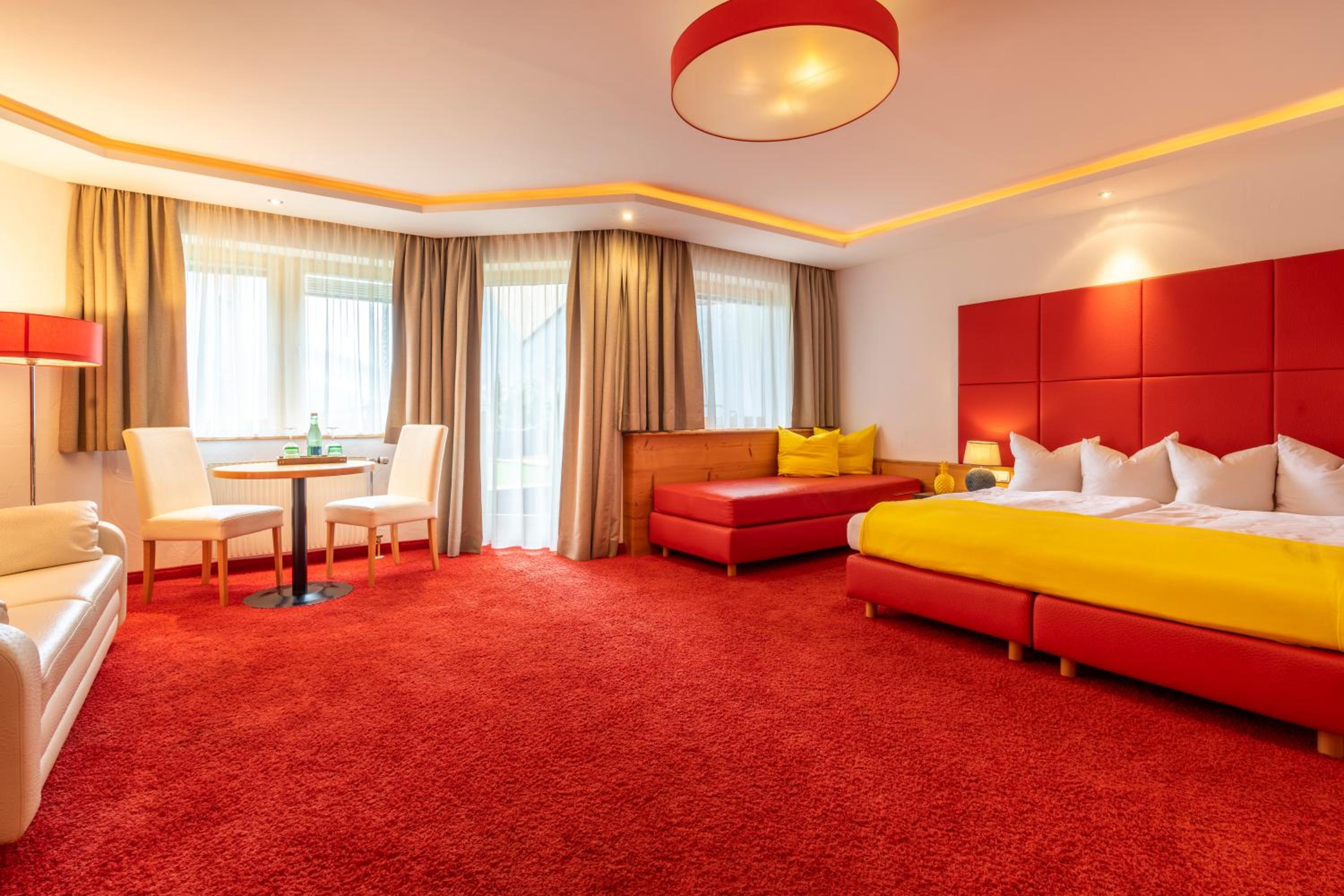 Two-Bedroom Suite photo 3