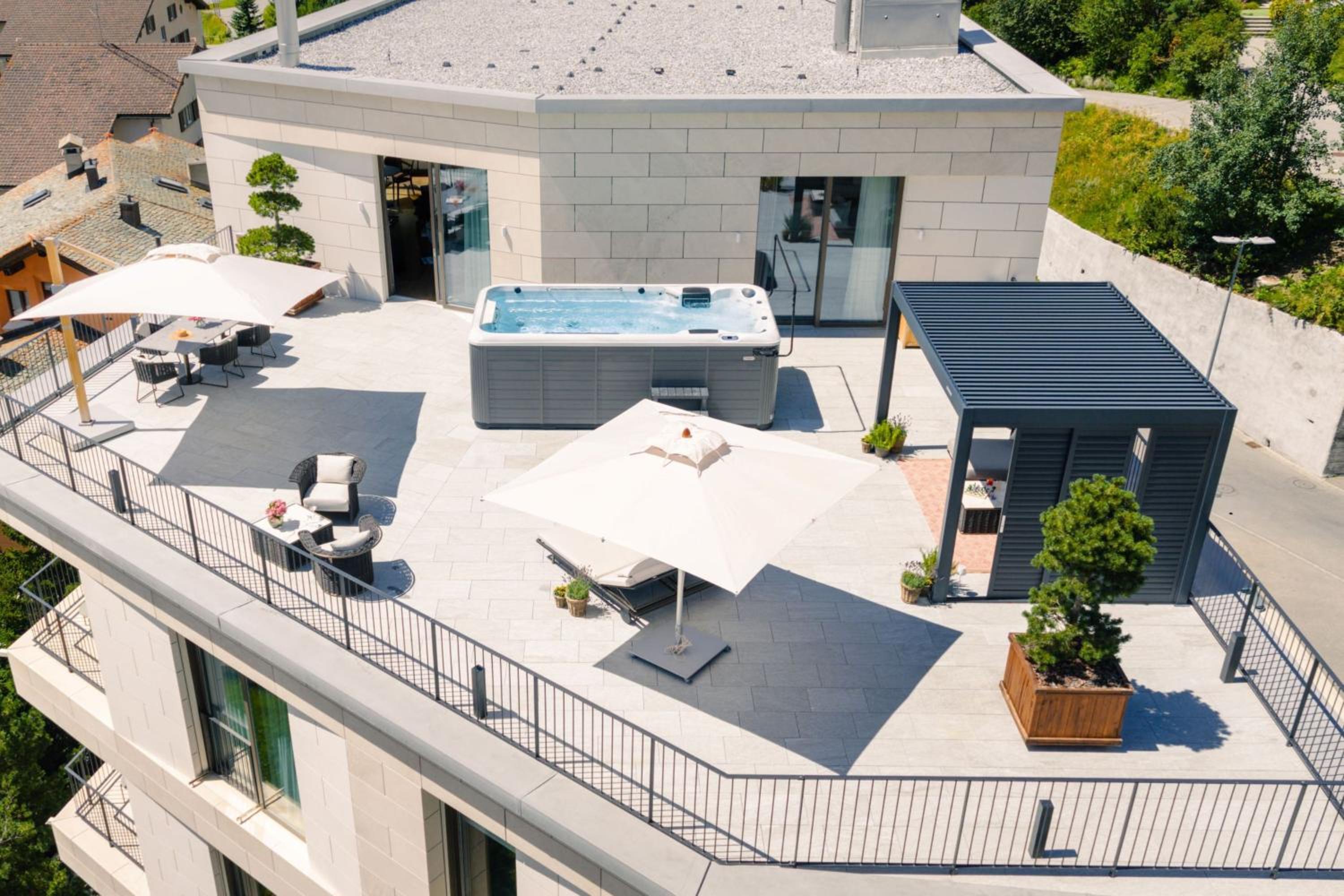2-Bedroom Suite - modern Grace Wing