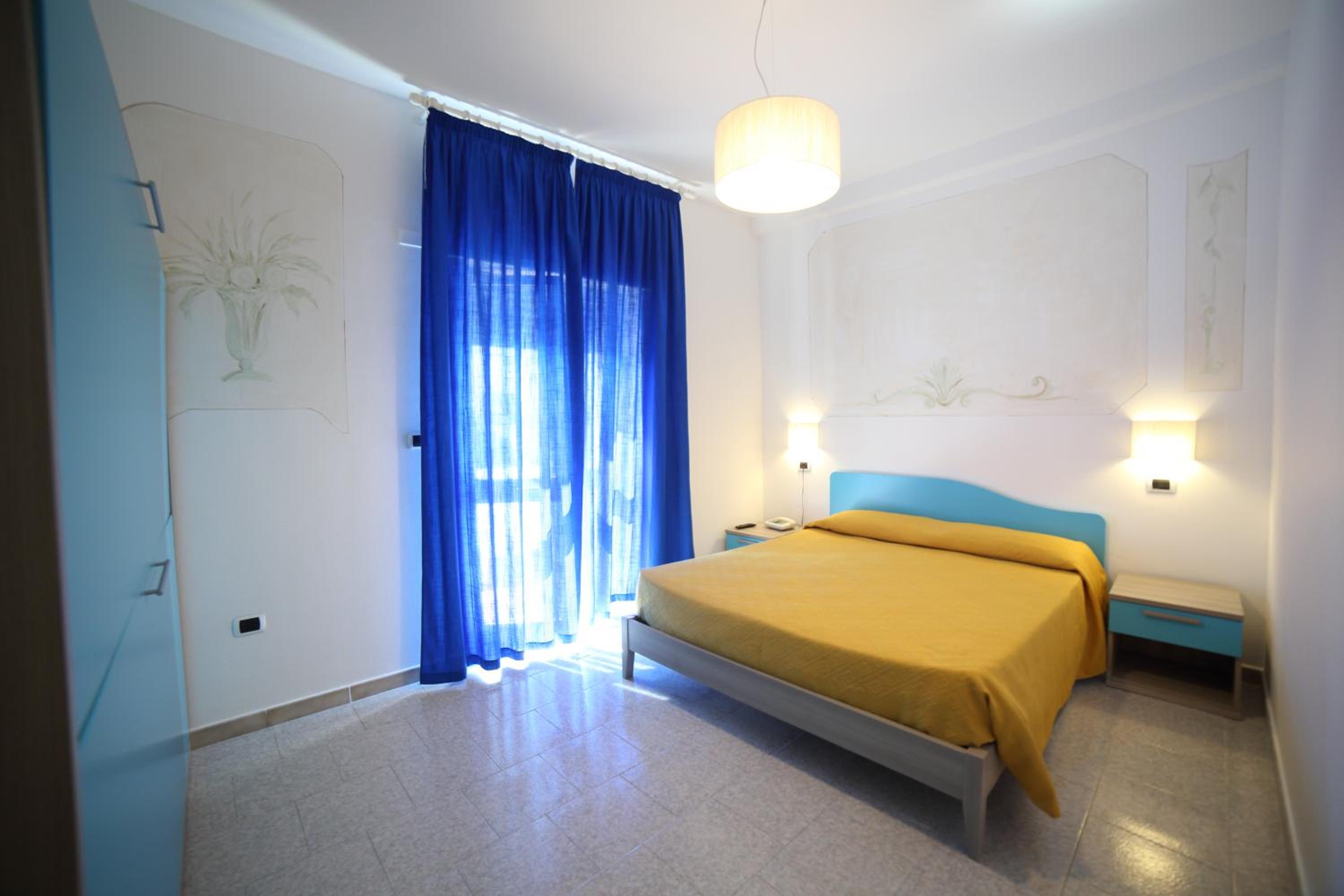 Double Room with Balcony, photo 7