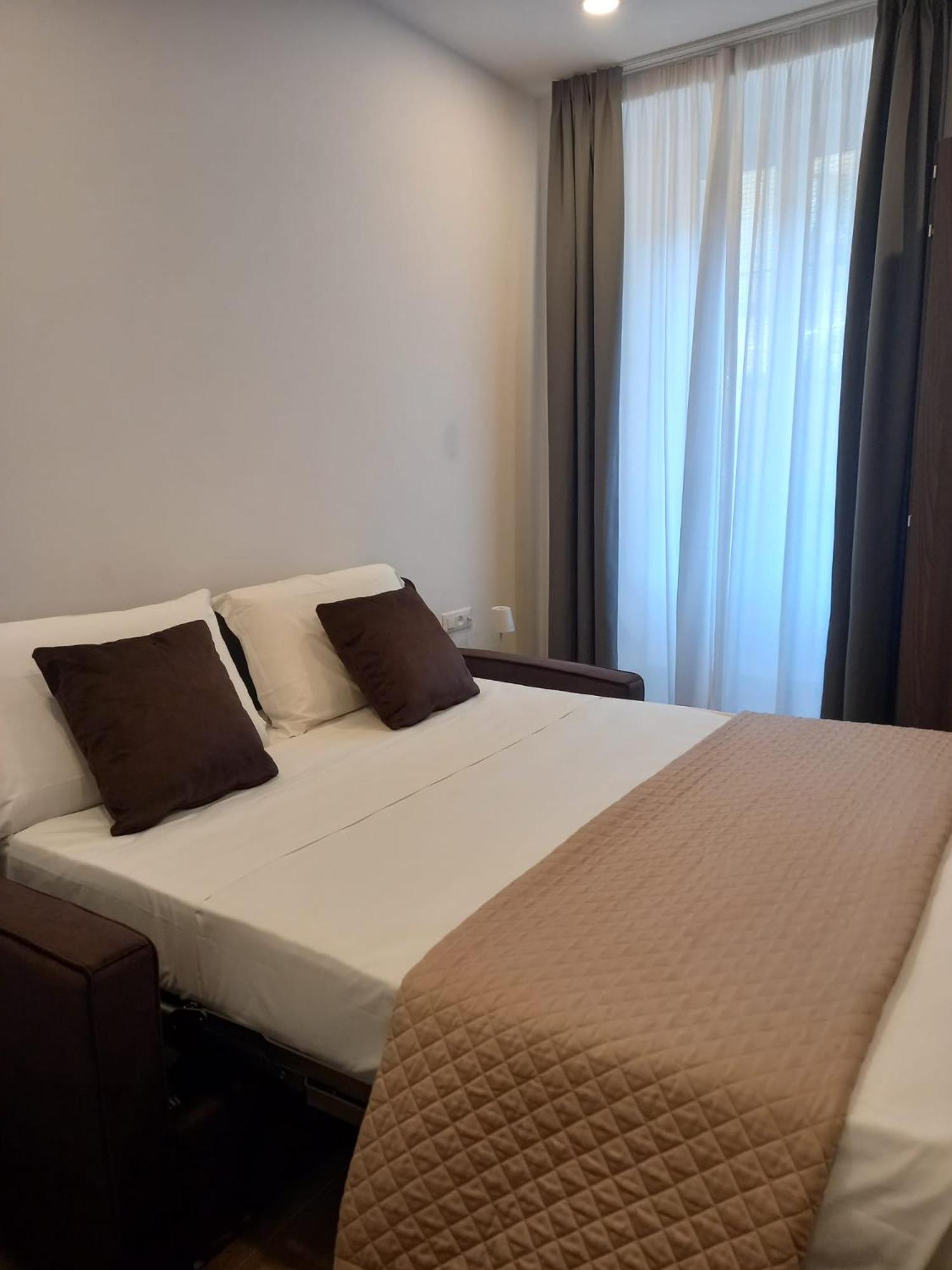 Economy Double Room photo 3