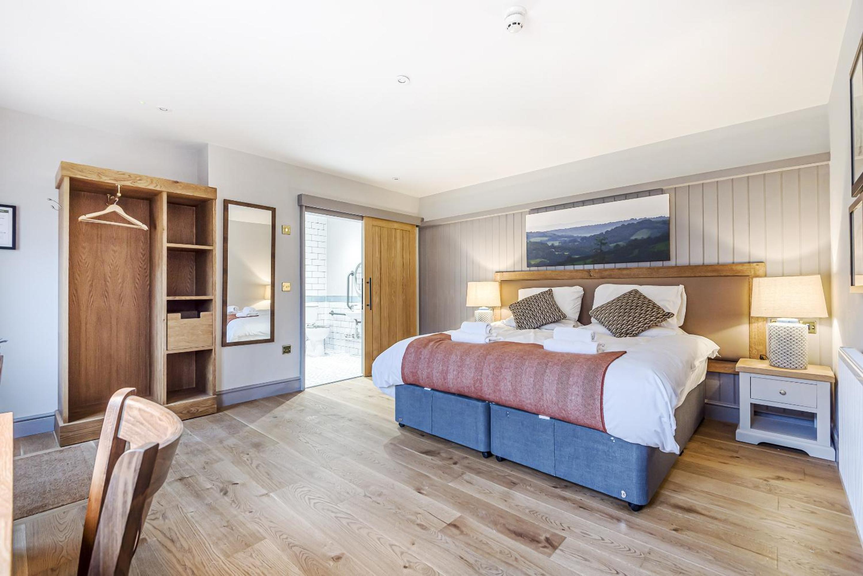 Superior King Room photo 1