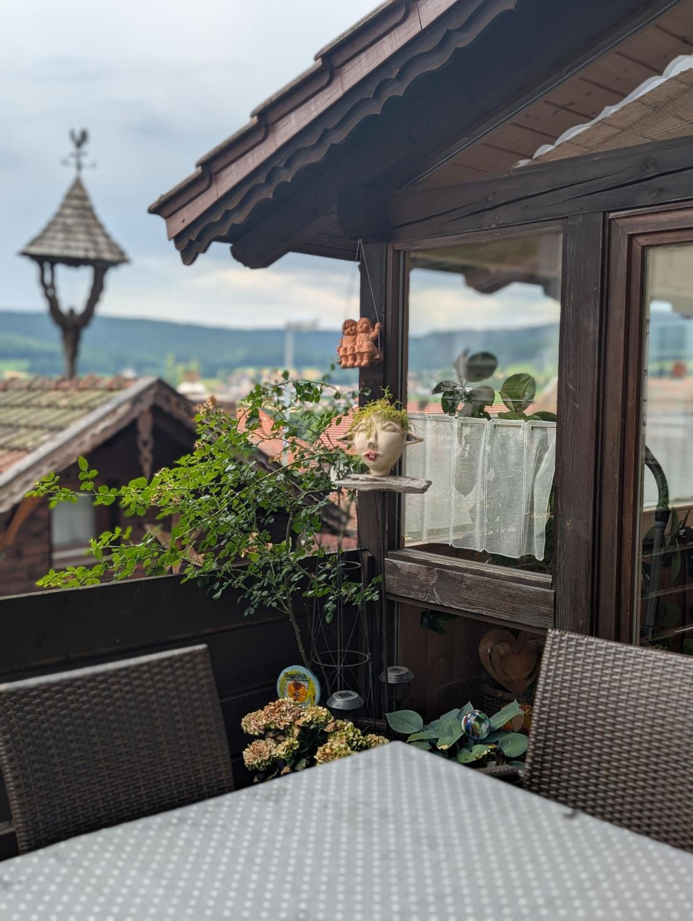 One-Bedroom Apartment with Balcony photo 1