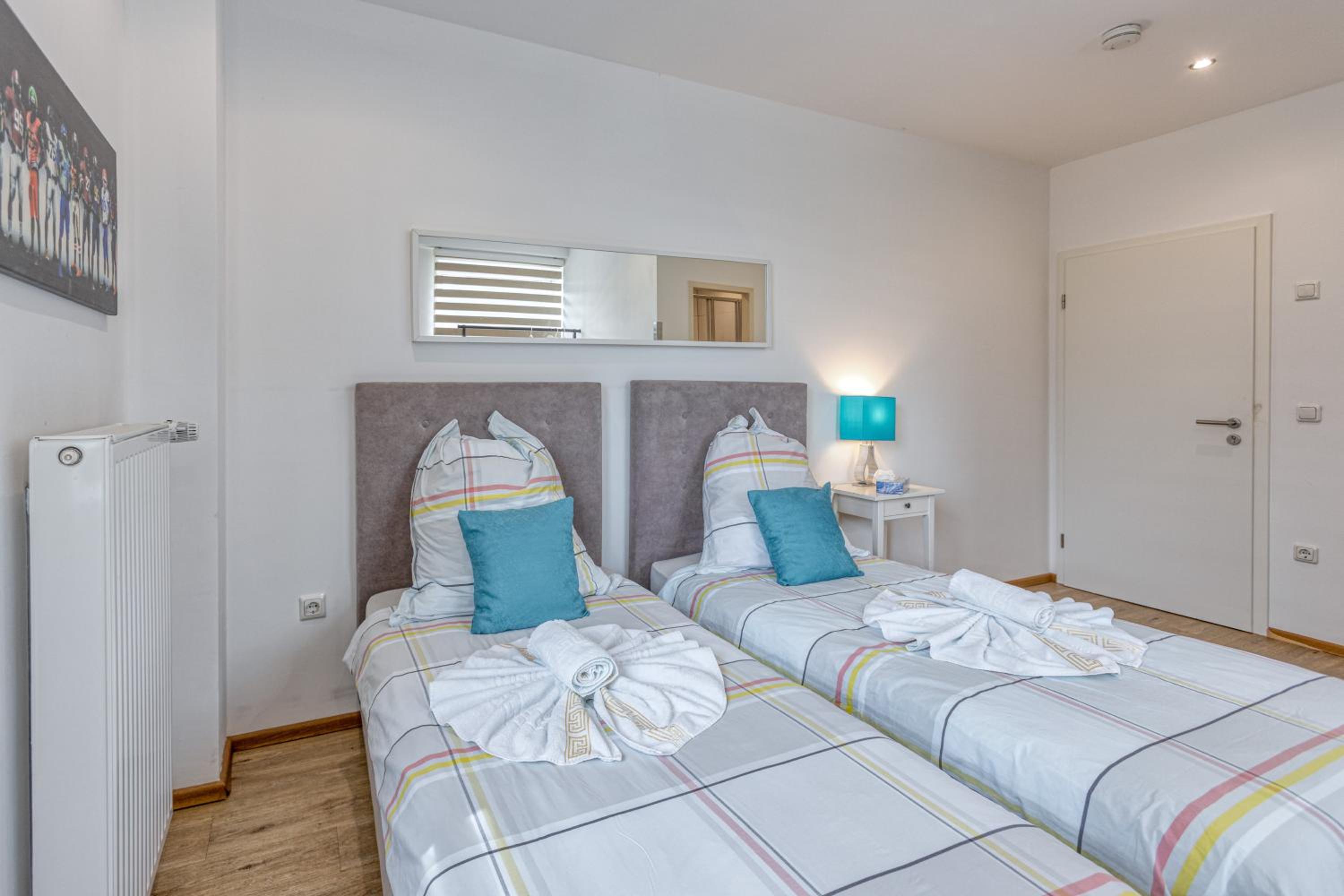 Double or Twin Room with Bathroom