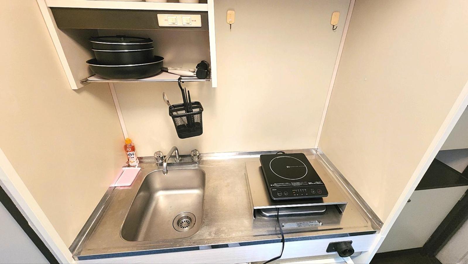 Deluxe Double Room with Bath photo 2
