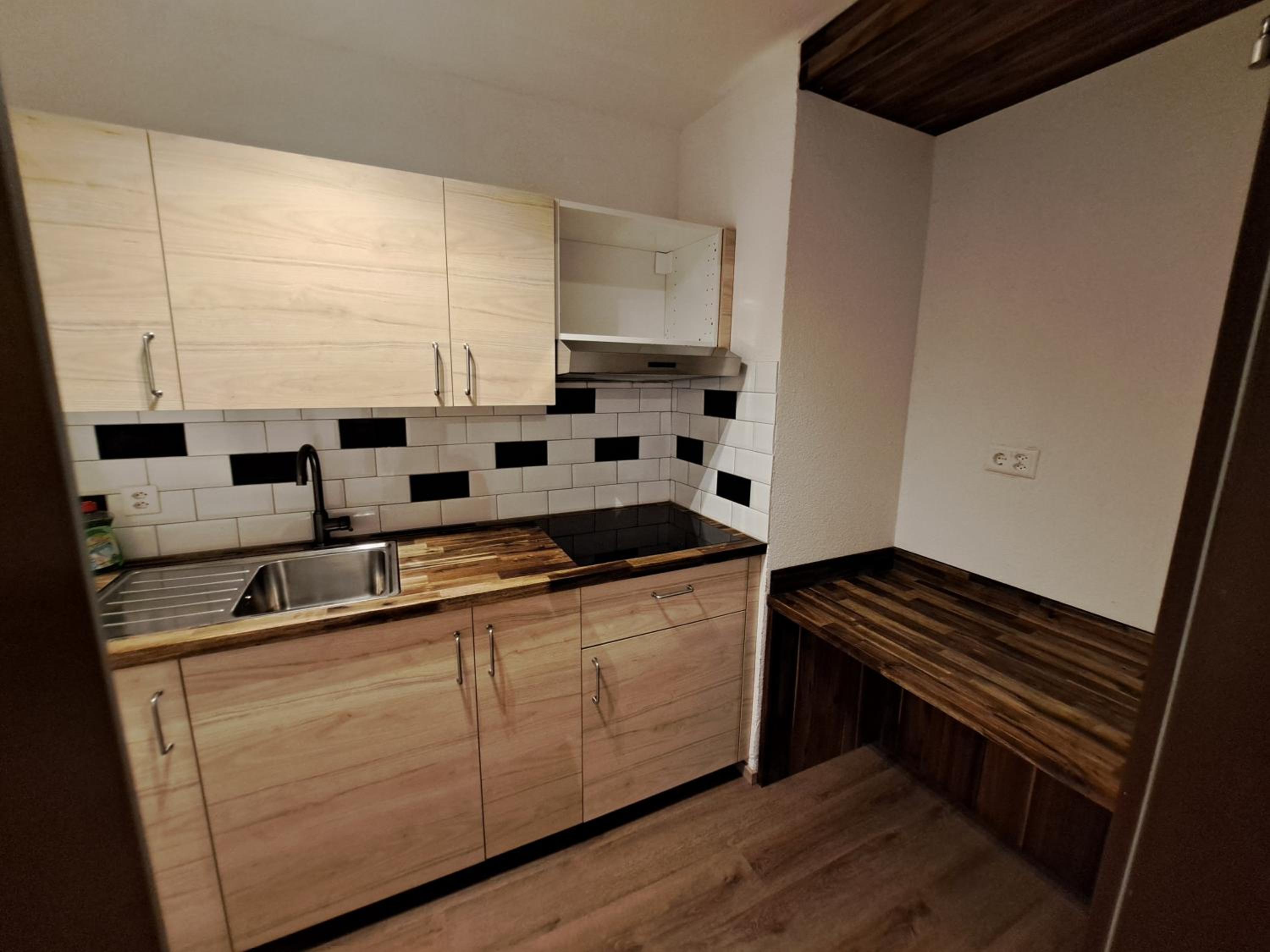 Basic Triple Room - Photo 2