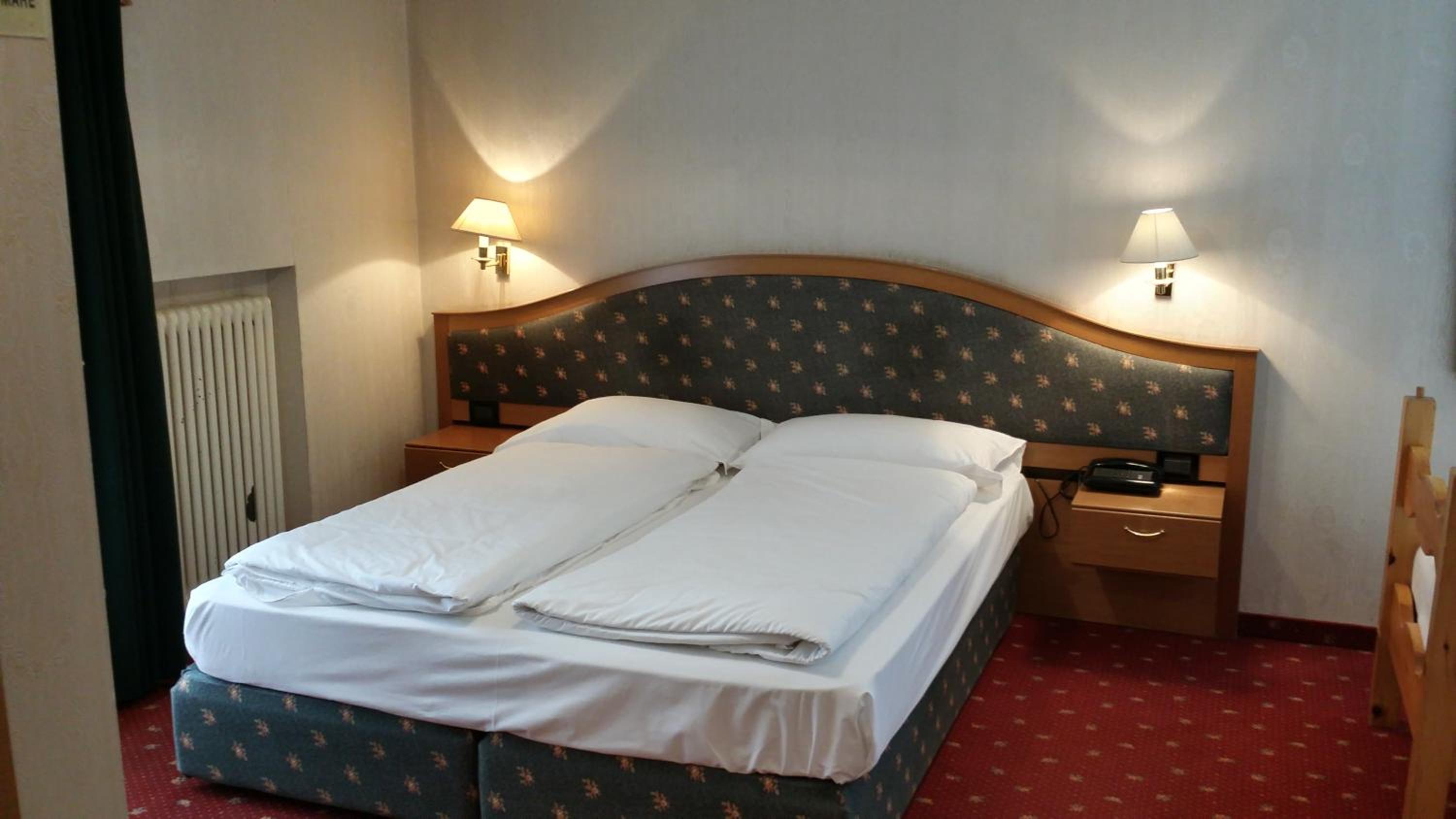 Standard Double or Twin Room photo 2