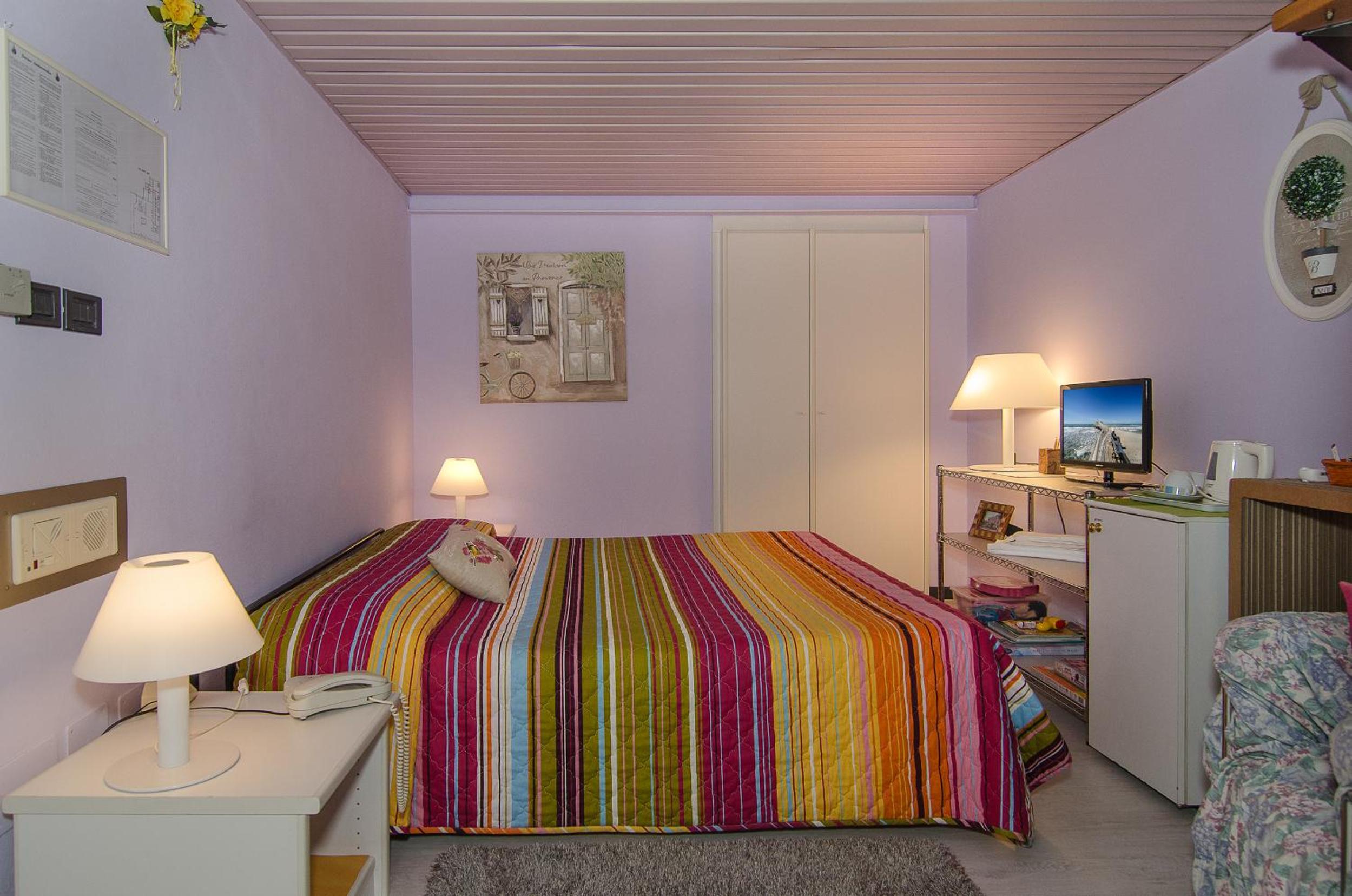 Quadruple Room - Photo 5