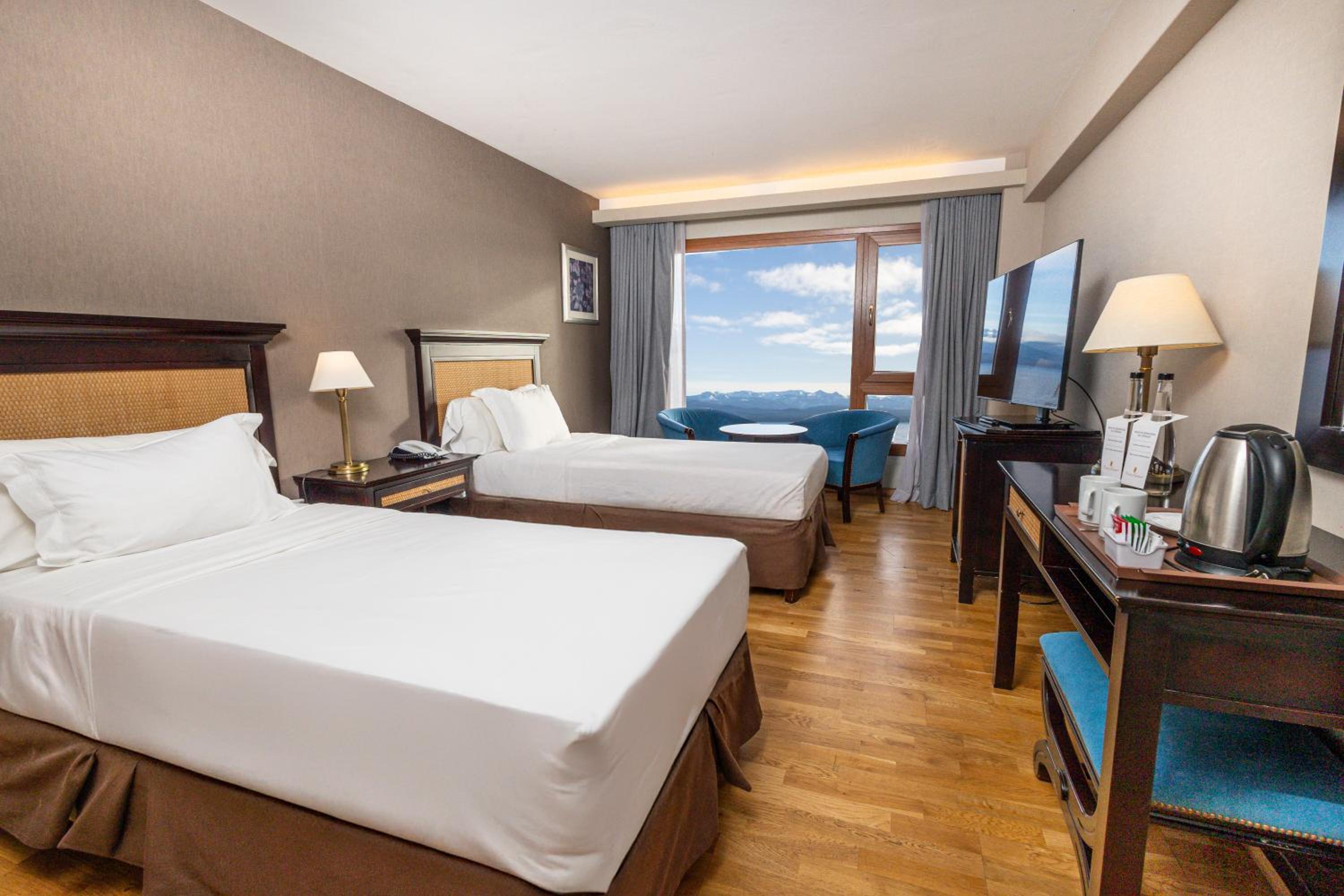 Superior Twin Room photo 3