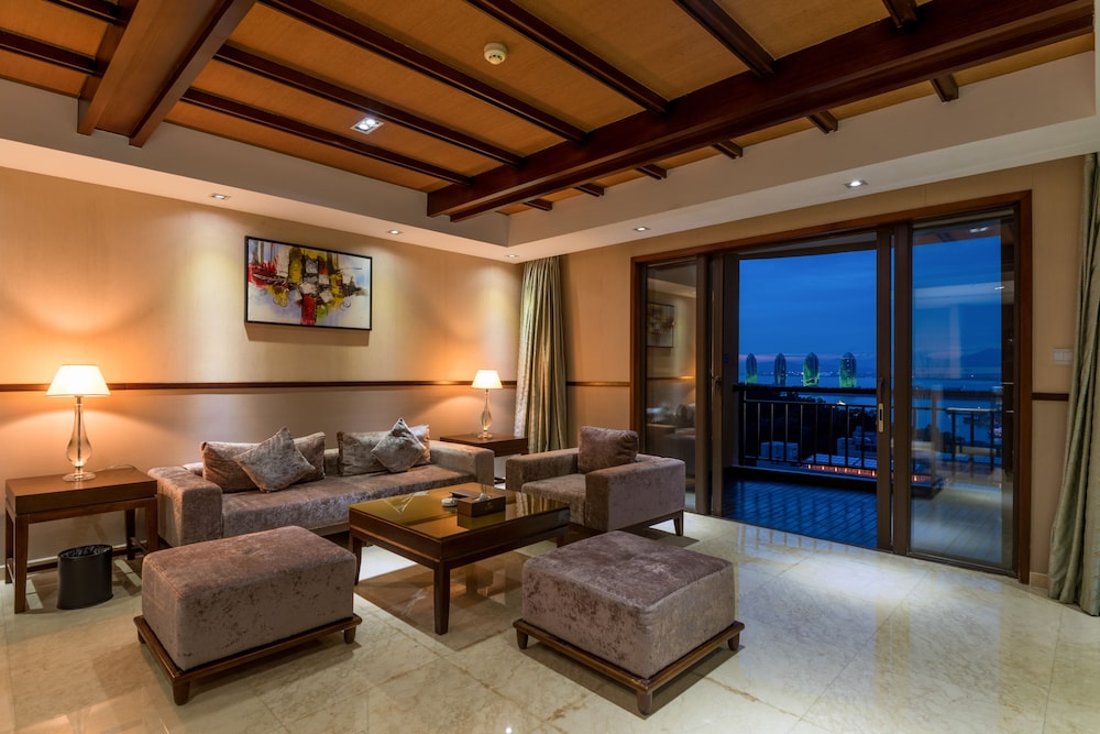 Panoramic Suite, Sea View photo 3