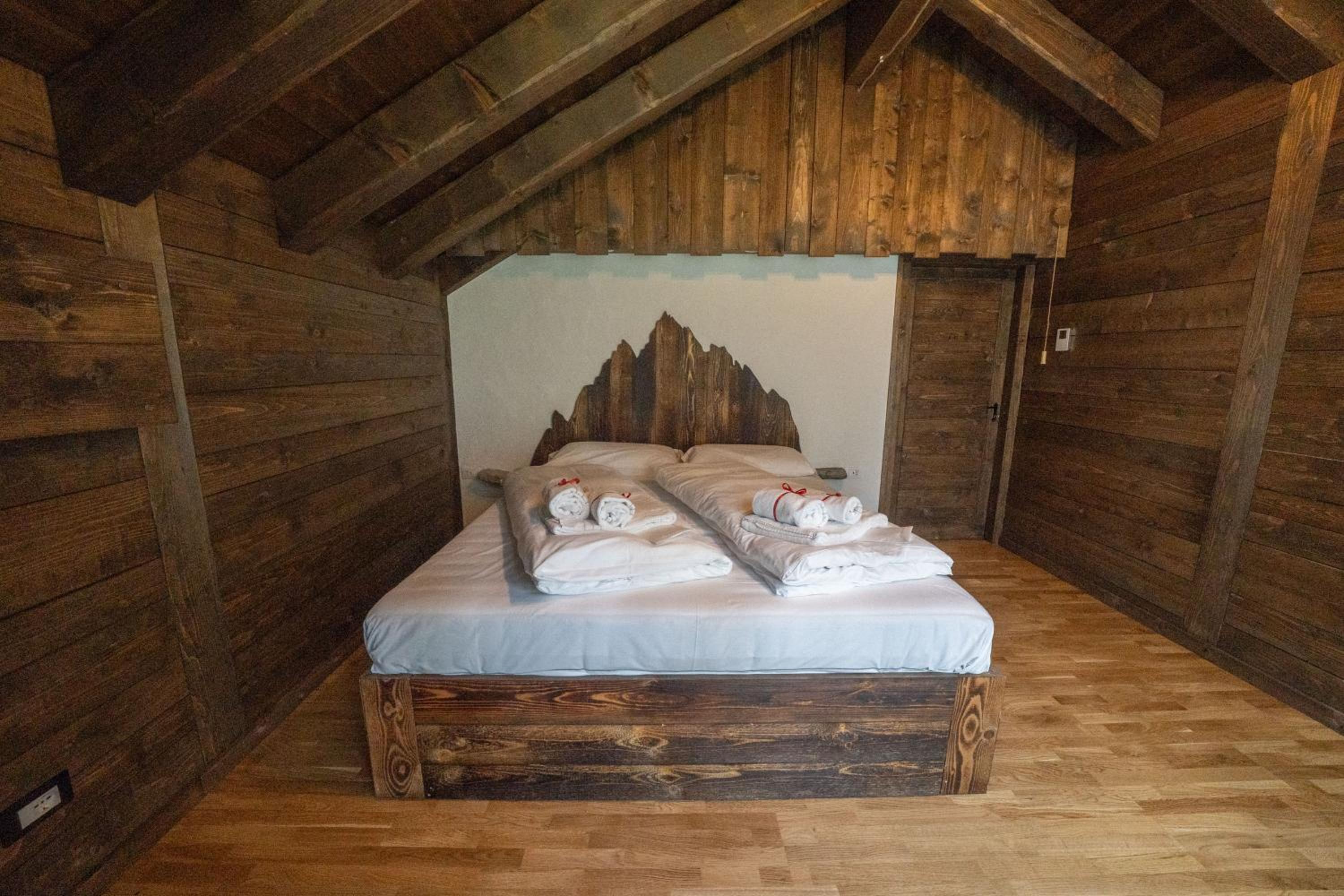 Superior Chalet photo 3