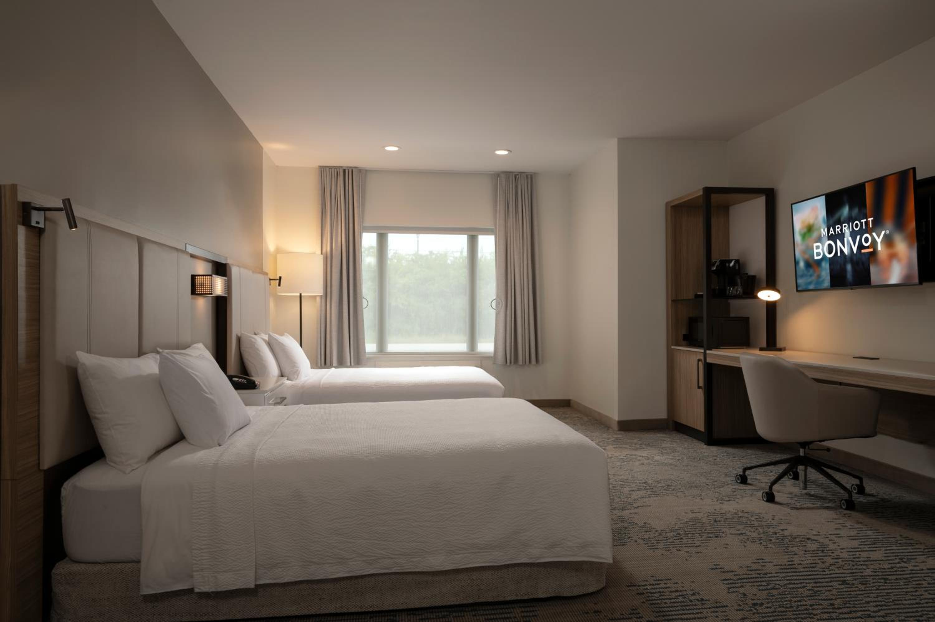 Double Queen Suite, Suite, 2 Queen, Sofa bed (Mobility &amp; Hearing Accessible w/ Roll-in Shower) - Photo 1