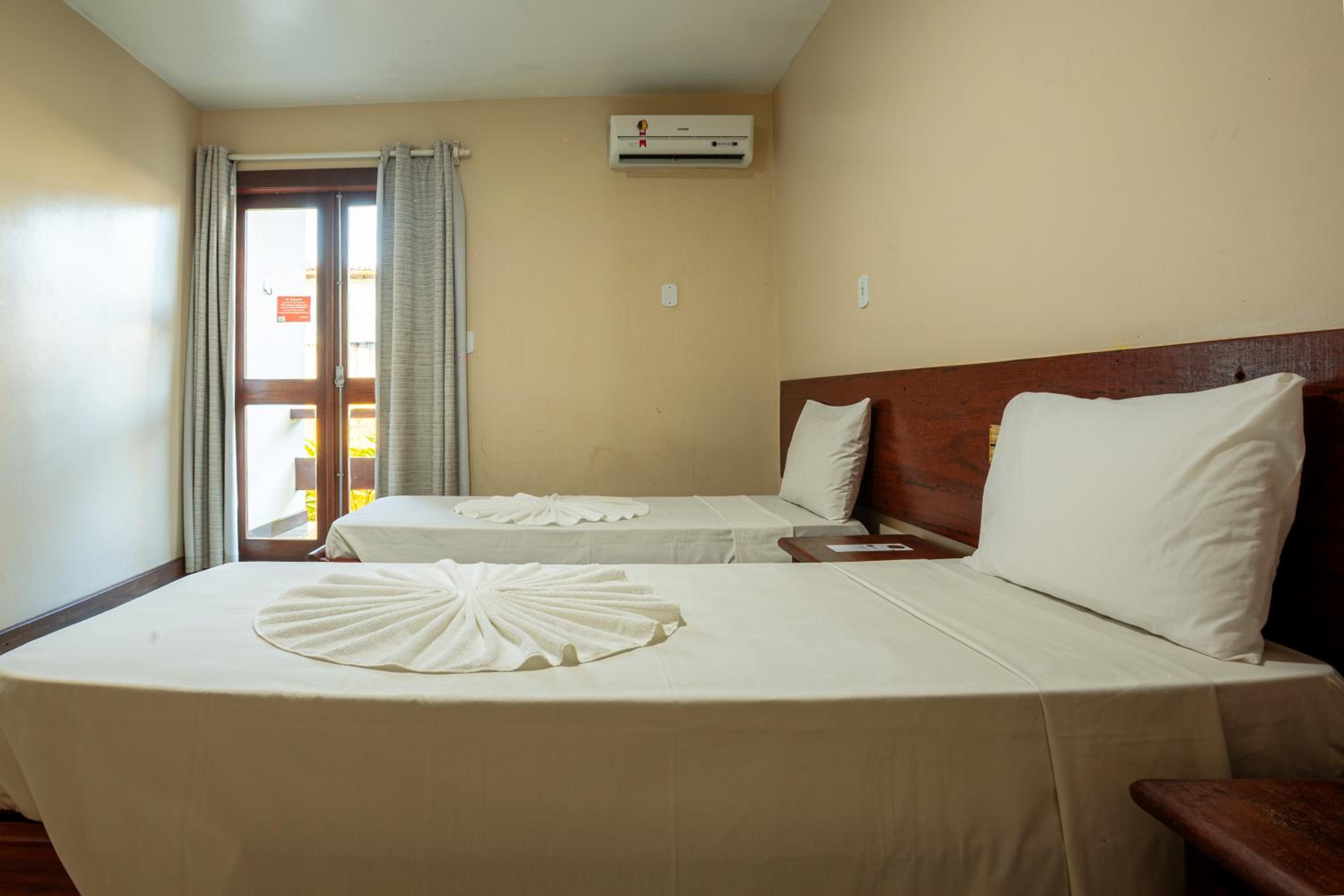 Rede Andrade Estrela Dalva Centro Hotel — Triple Room