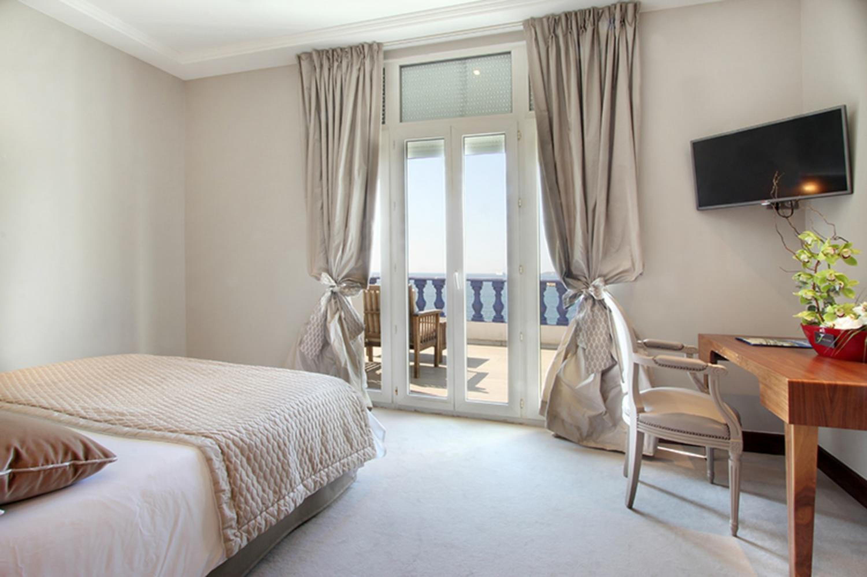 Privilege Double Room with Terrace photo 3