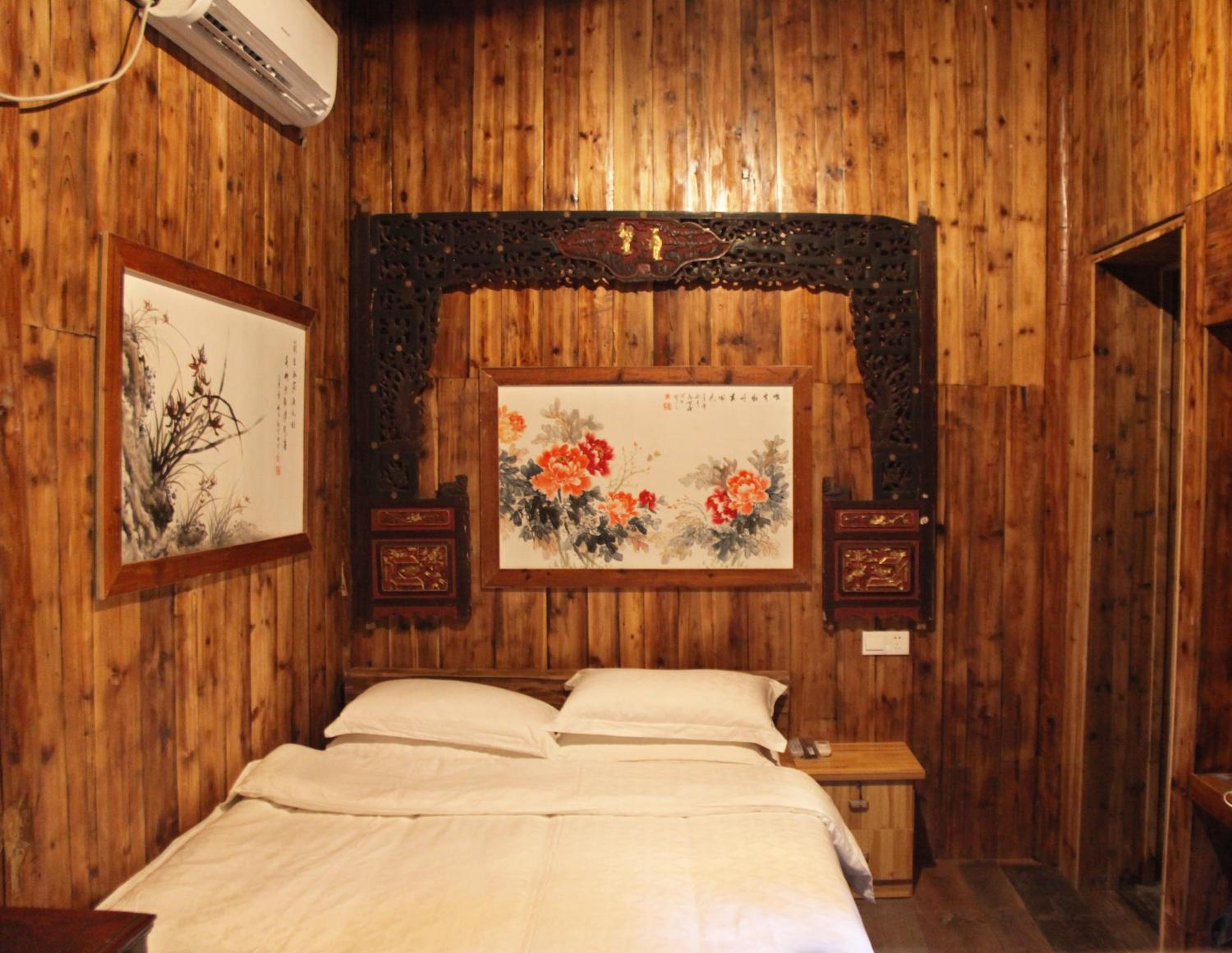 Family Room - (Free Pick-Up From Huangshan North Railway Station And Huangshan Tunxi Airport + Afternoon Tea) photo 2