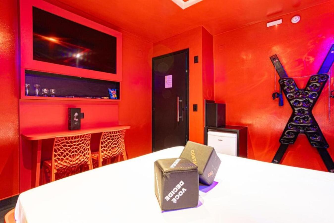 Deluxe Junior Suite photo 3