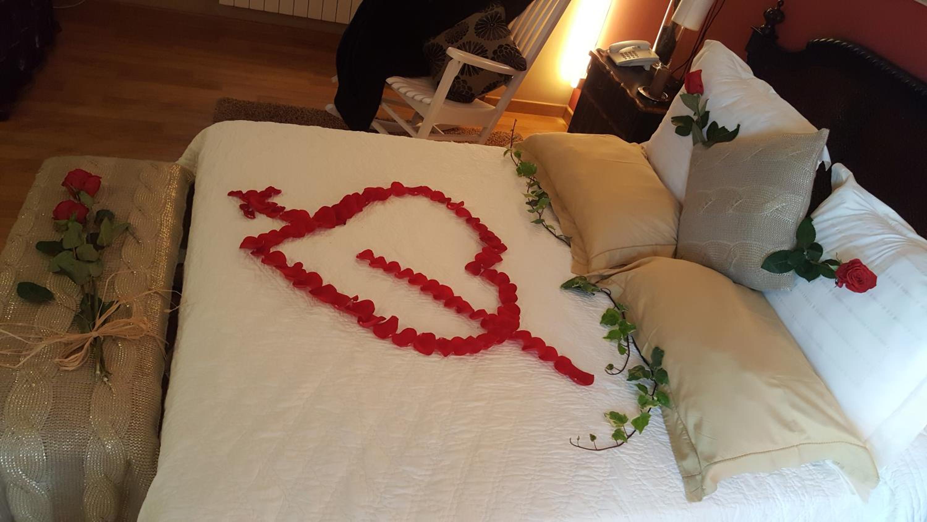 Suite - Photo 32