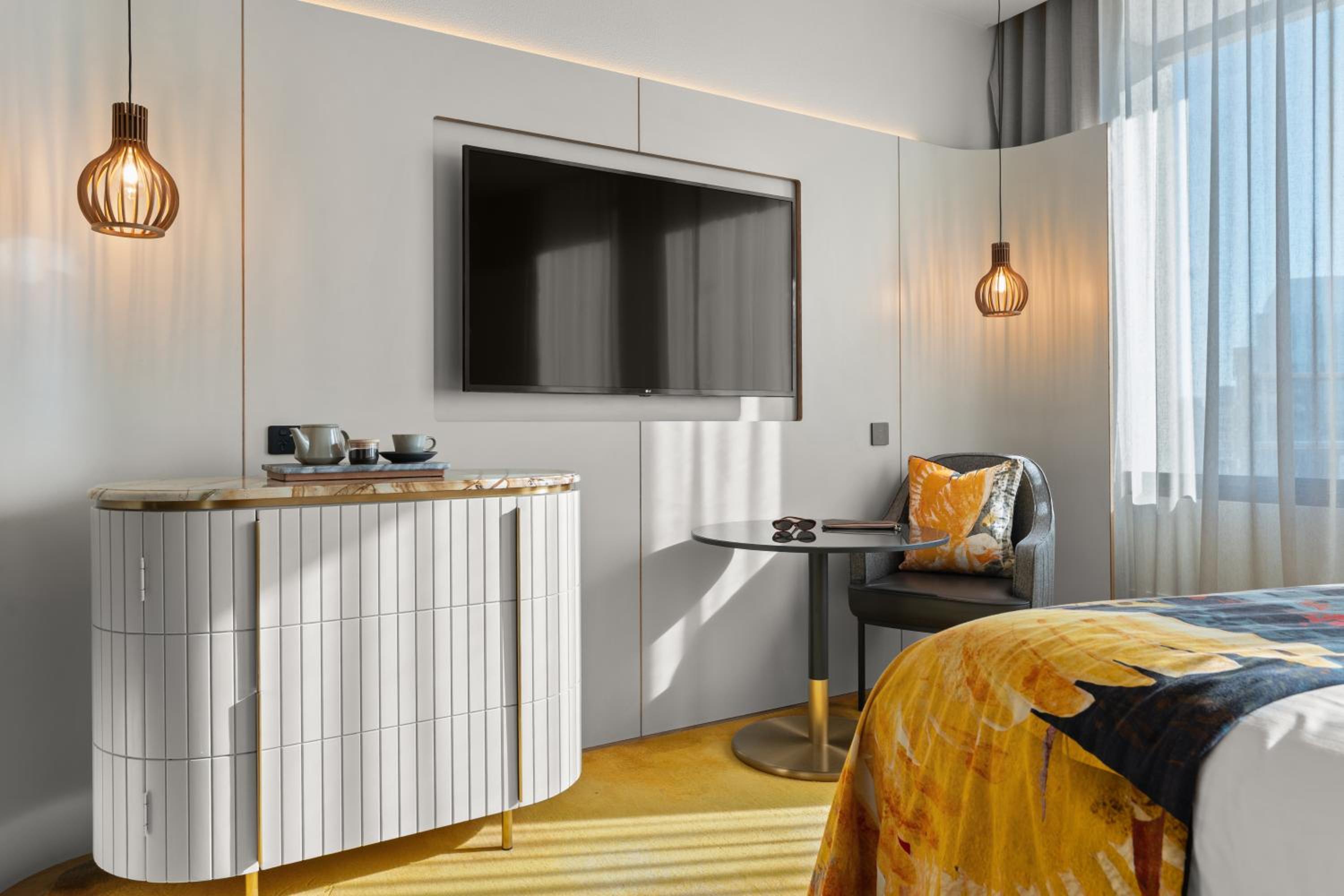 King Room - Disability Access - Photo 3