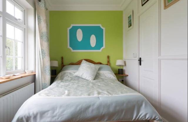 Double Room with Private Bathroom - Photo 2