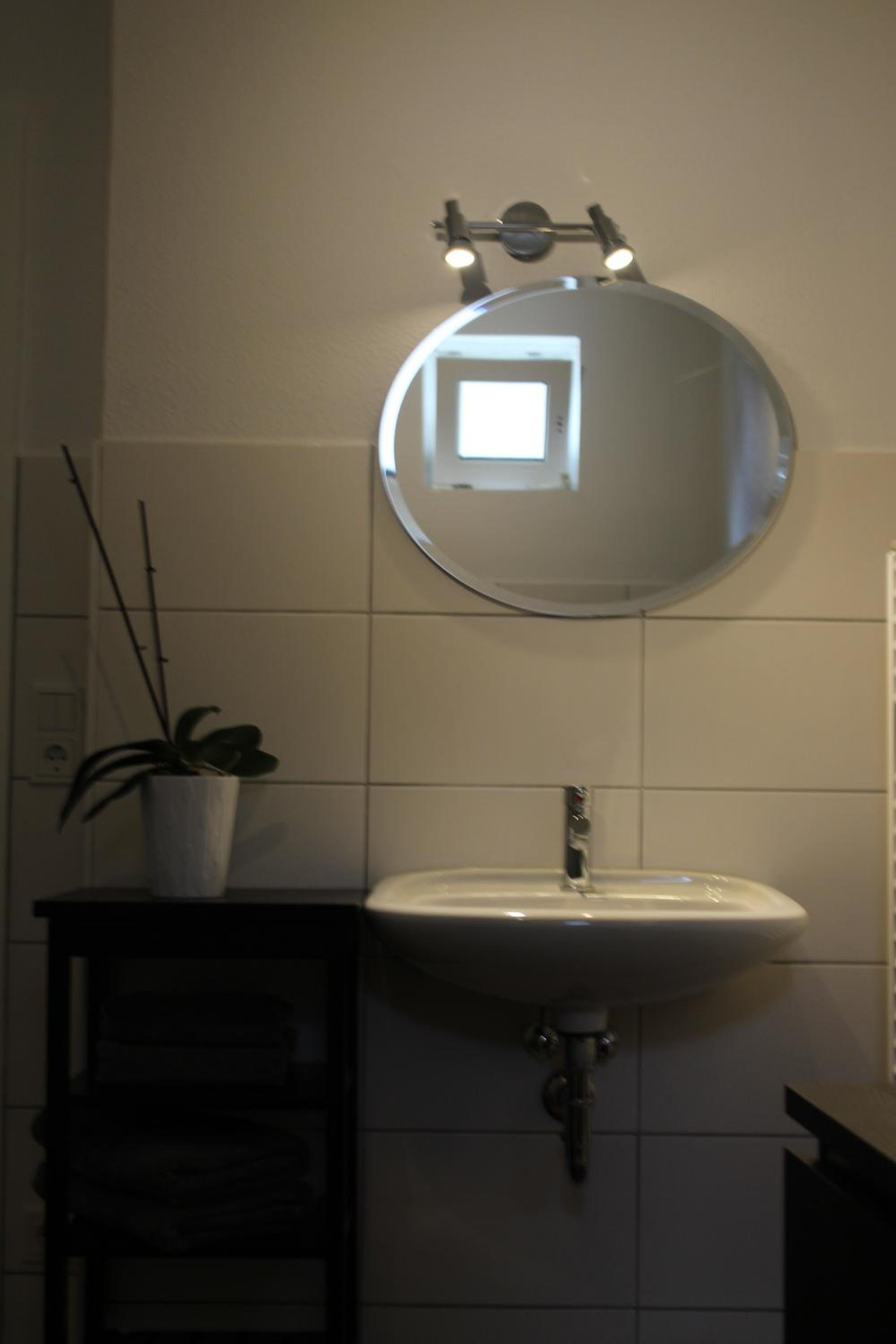 Two-Bedroom Apartment - Photo 16