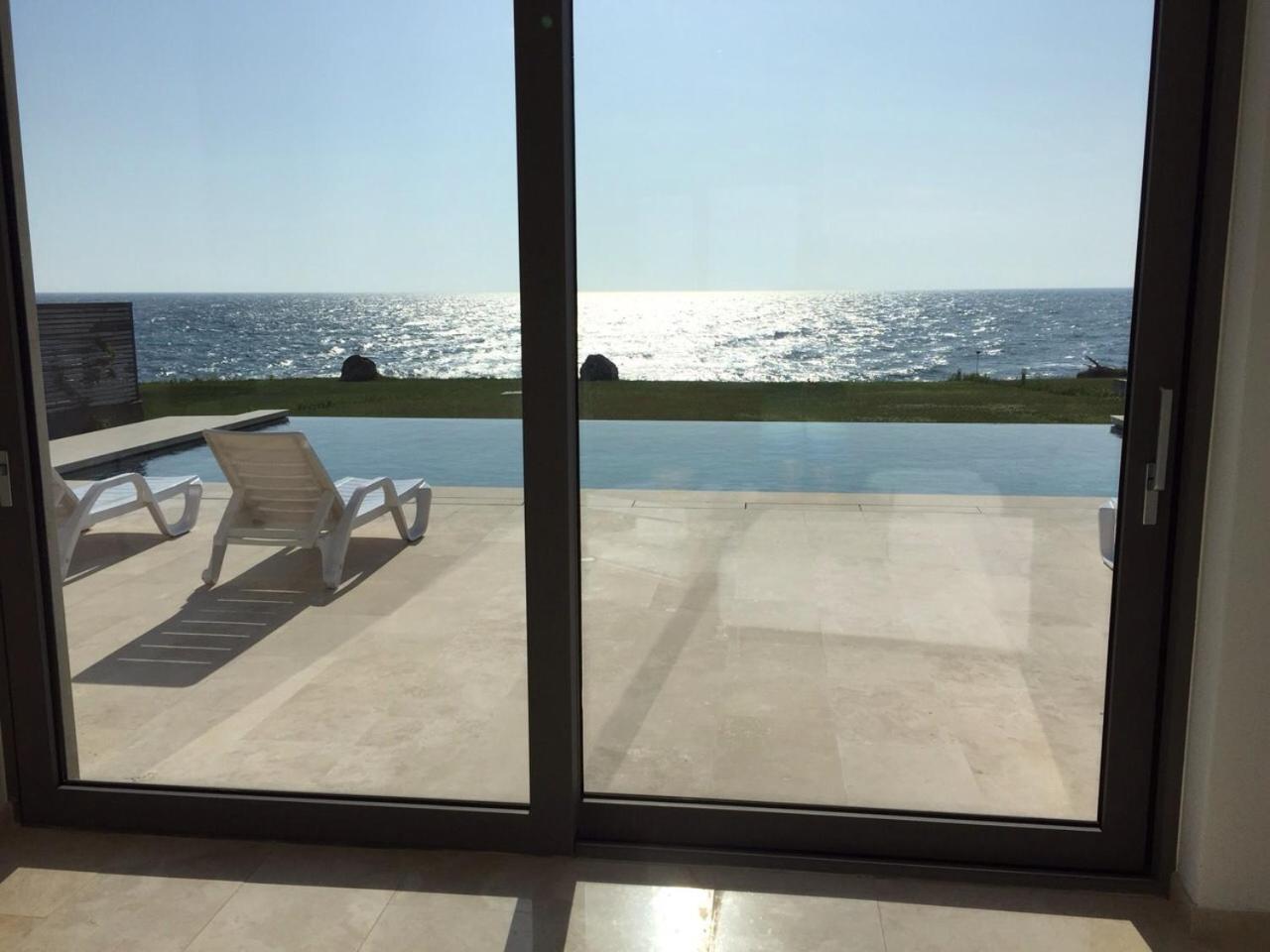 Villa with Sea View photo 2