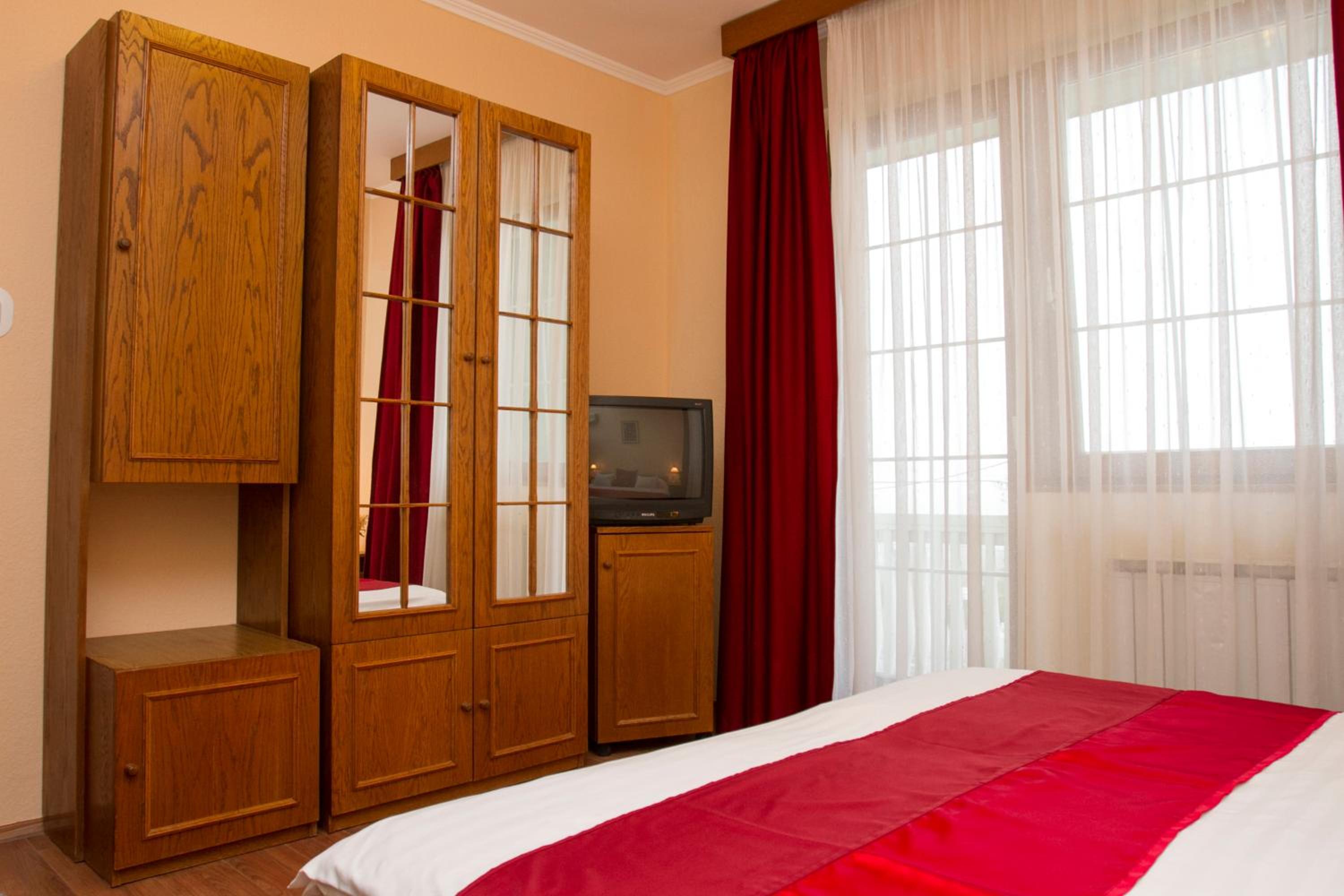 Superior Single Room