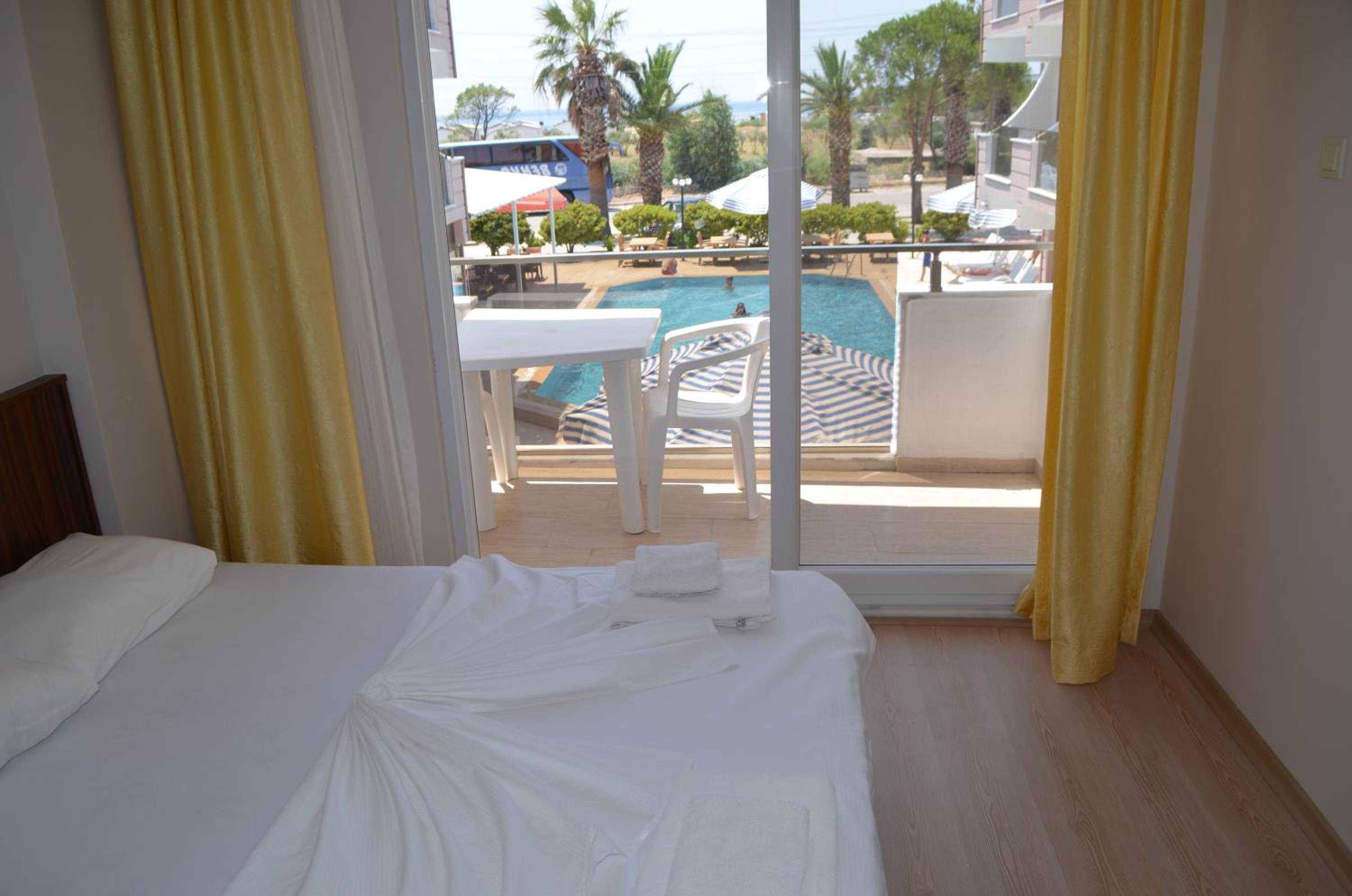 Double Room with Pool View