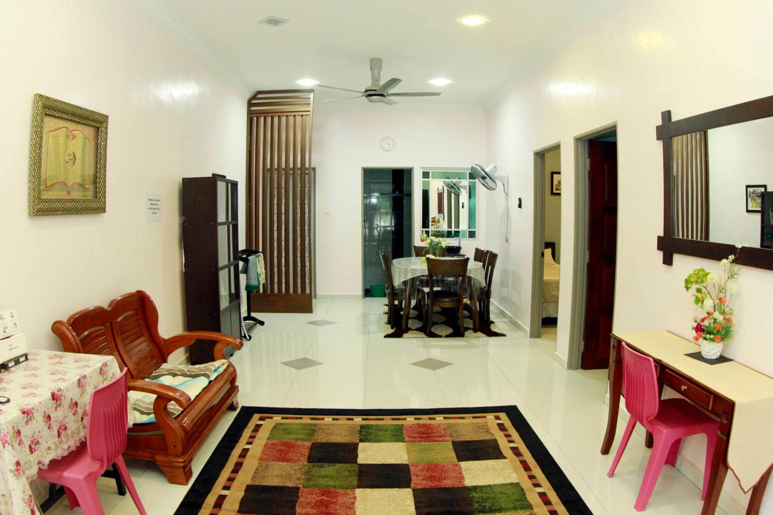Deluxe Triple Room photo 2