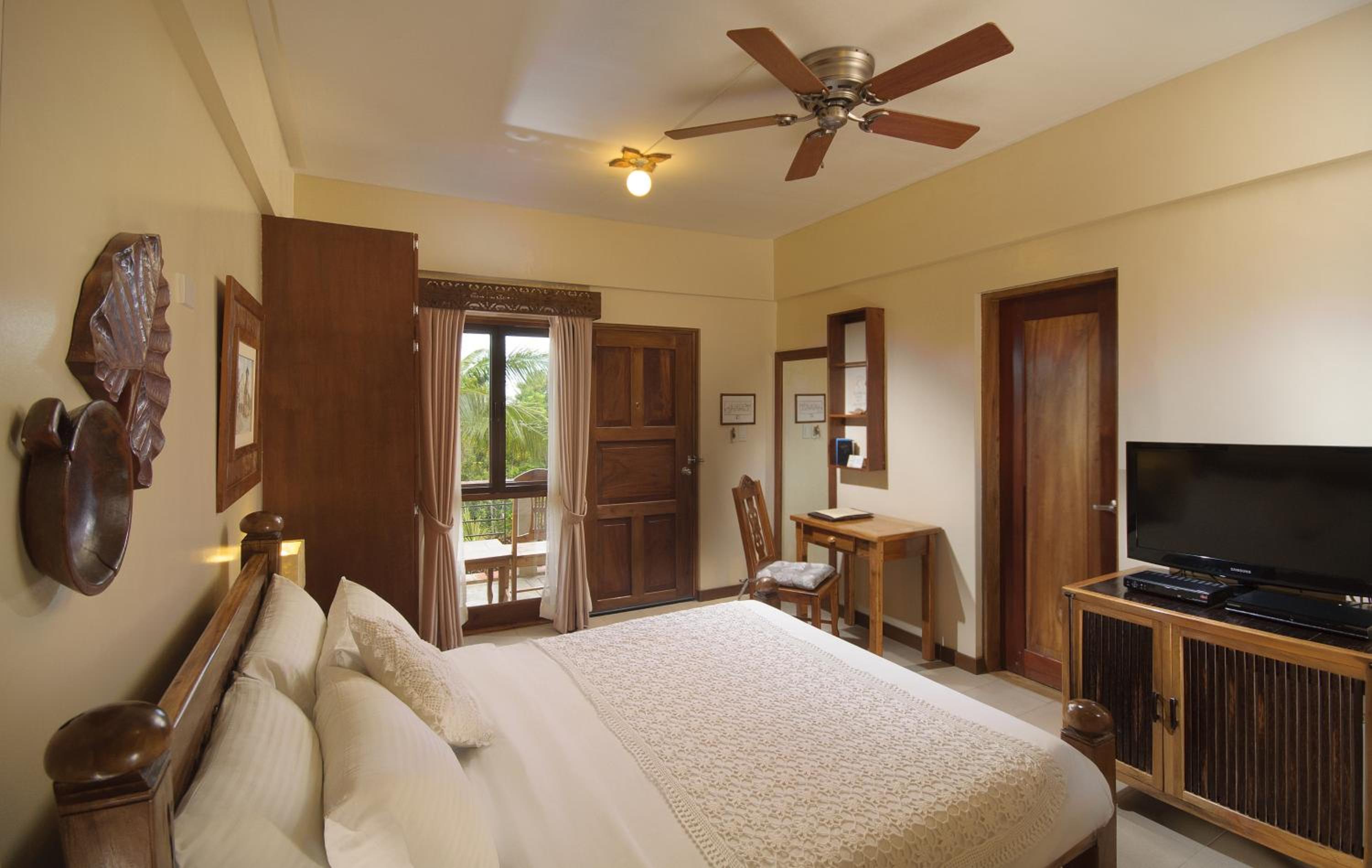 Superior Double or Twin Room photo 2