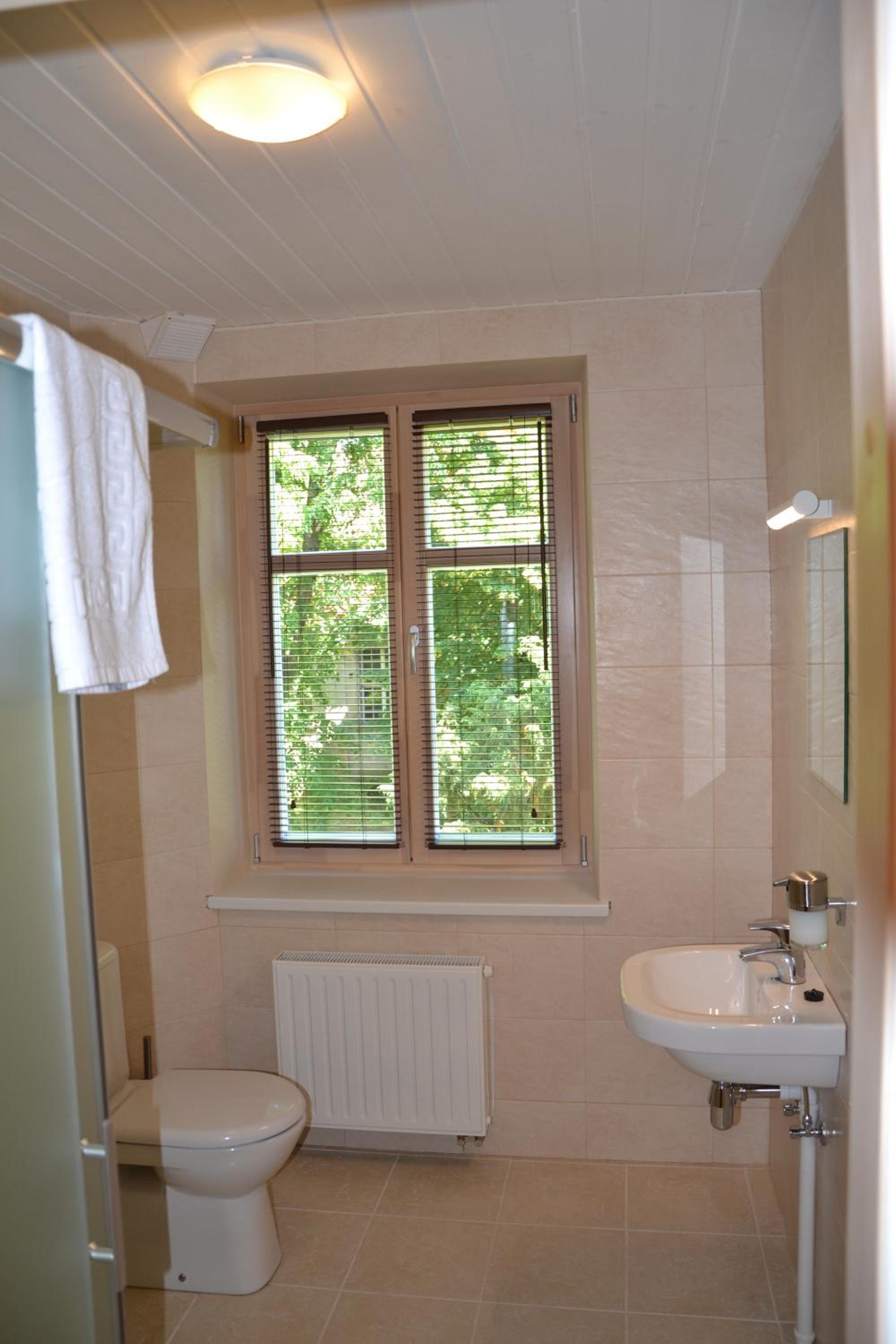 Basic Double Room - Photo 4