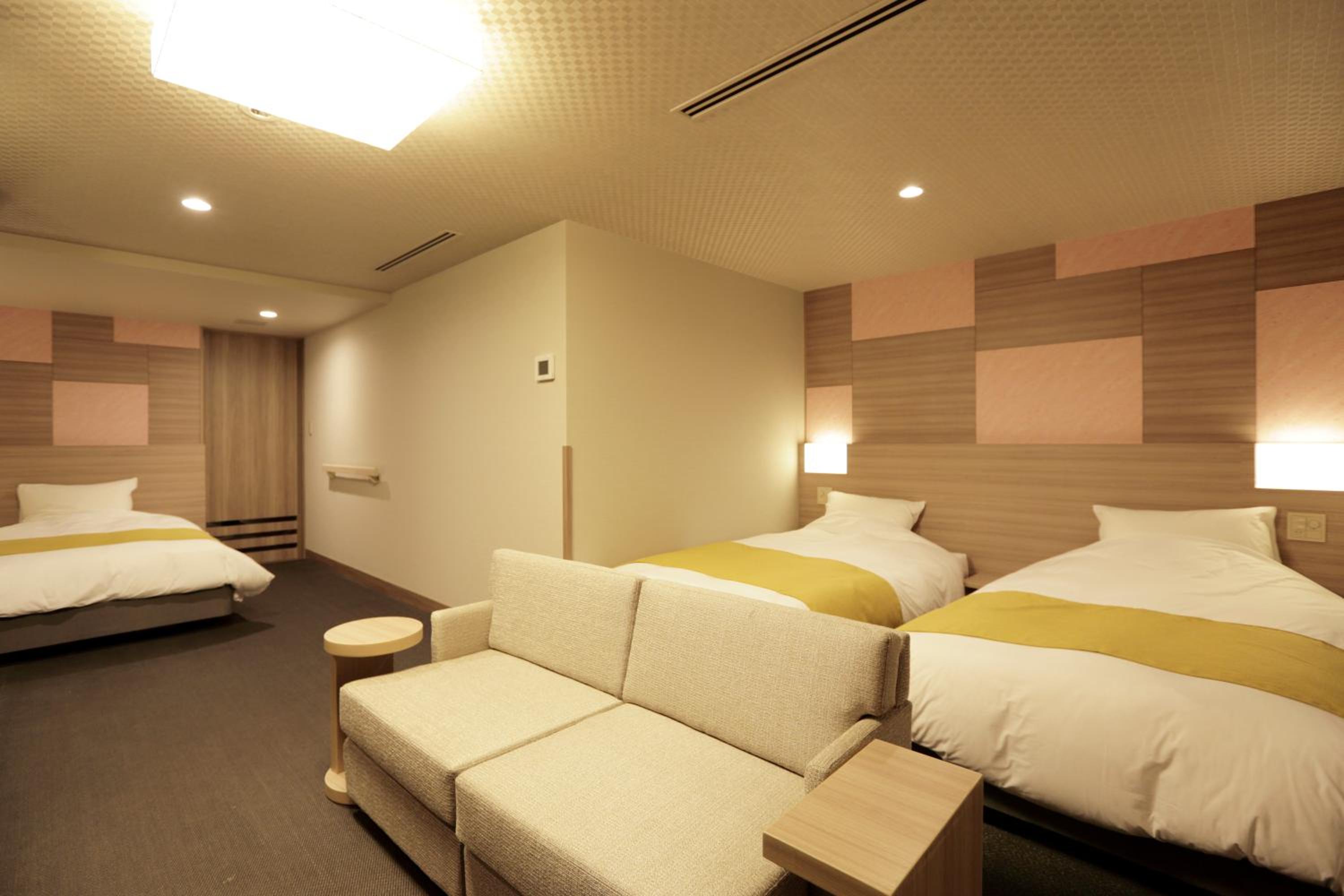 Deluxe Triple Room with Open-Air Bath