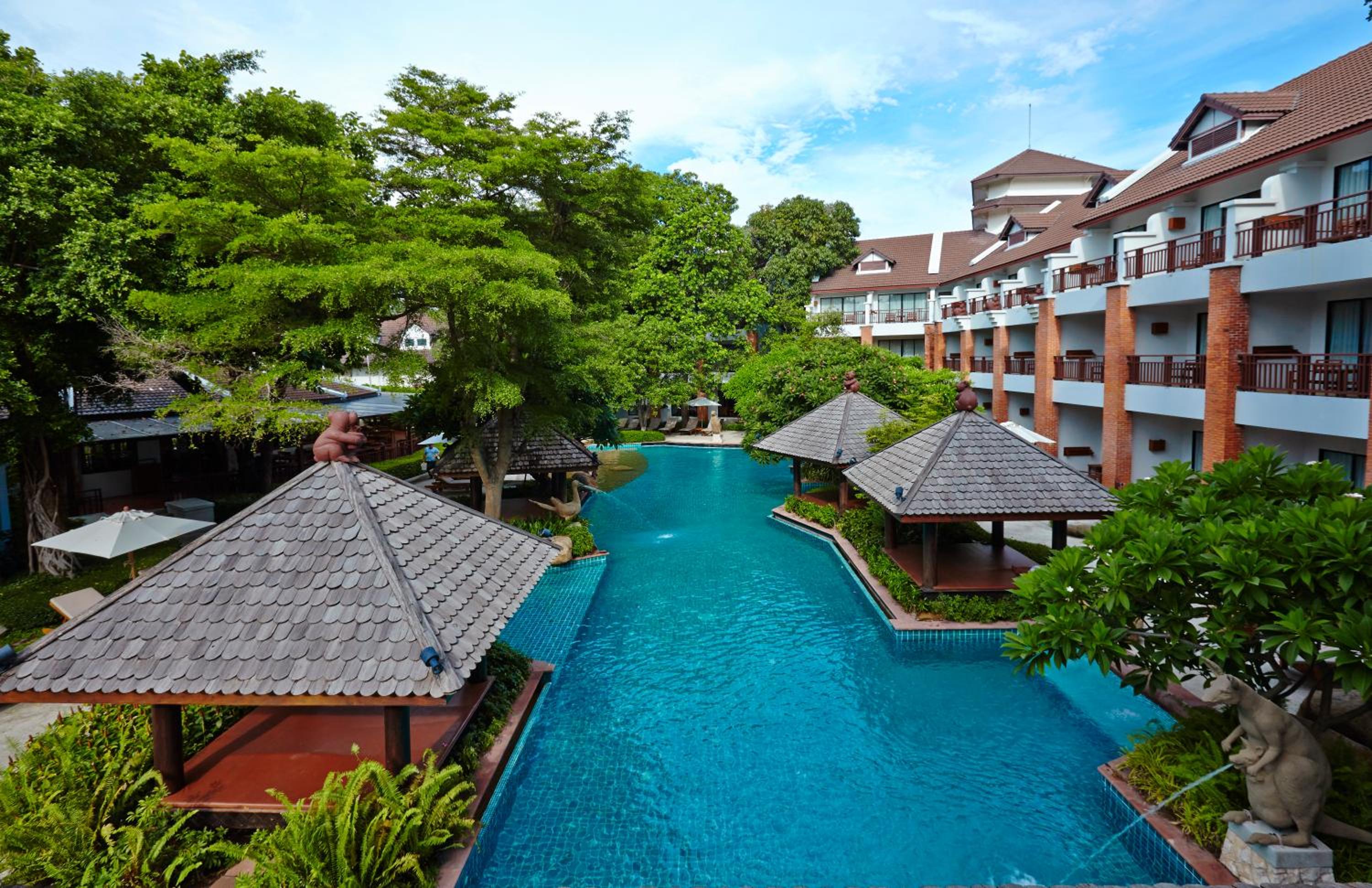 Deluxe Double or Twin Room with Balcony - Photo 6