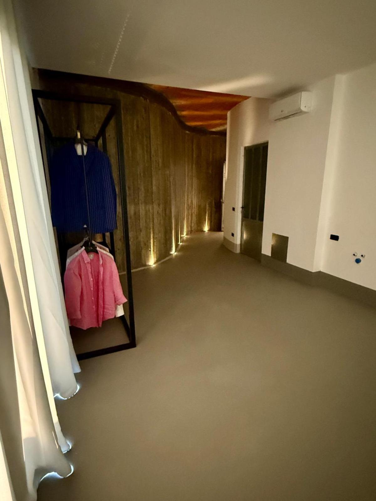 Junior Suite with Balcony photo 1