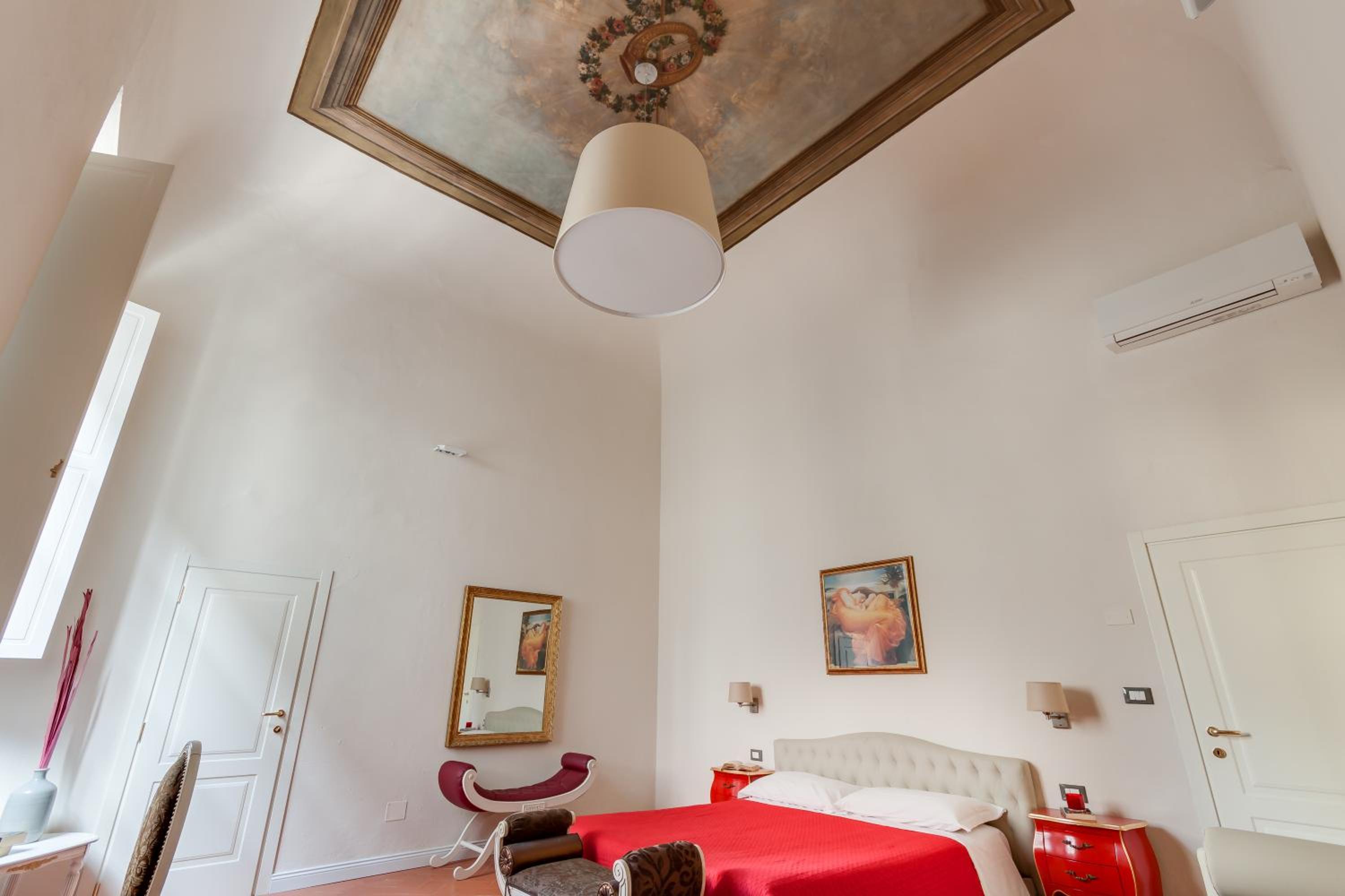 Superior Triple Room (Raffaello) photo 2