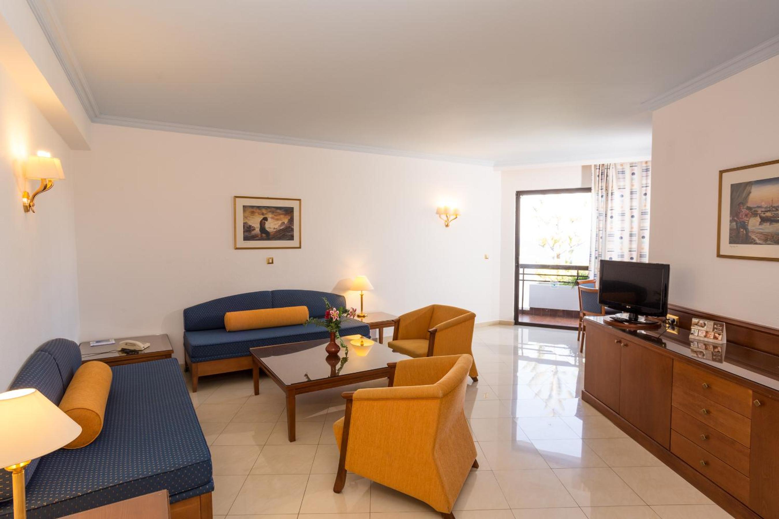 Family Suite with Sea View