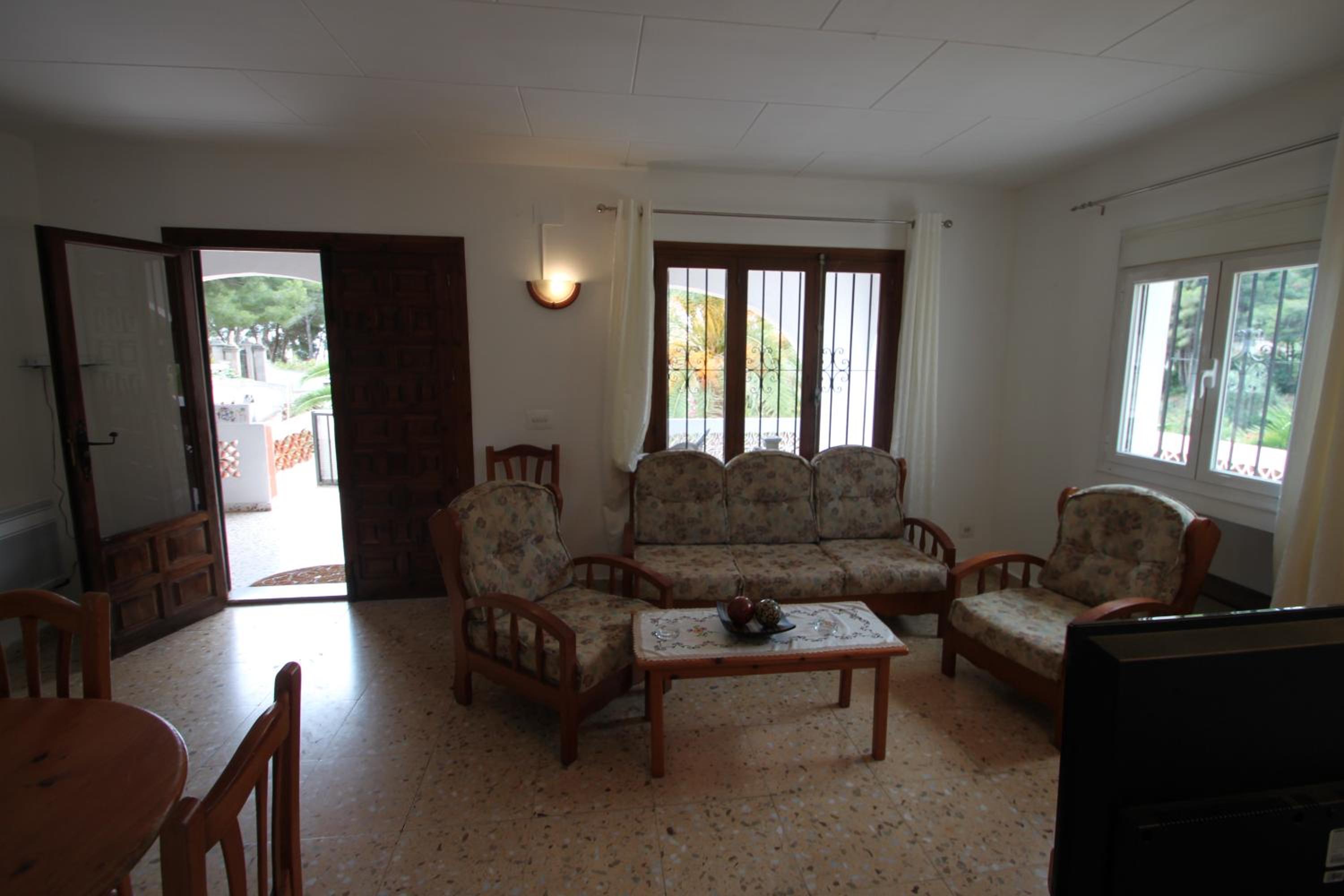 Villa de Tres Habitaciones