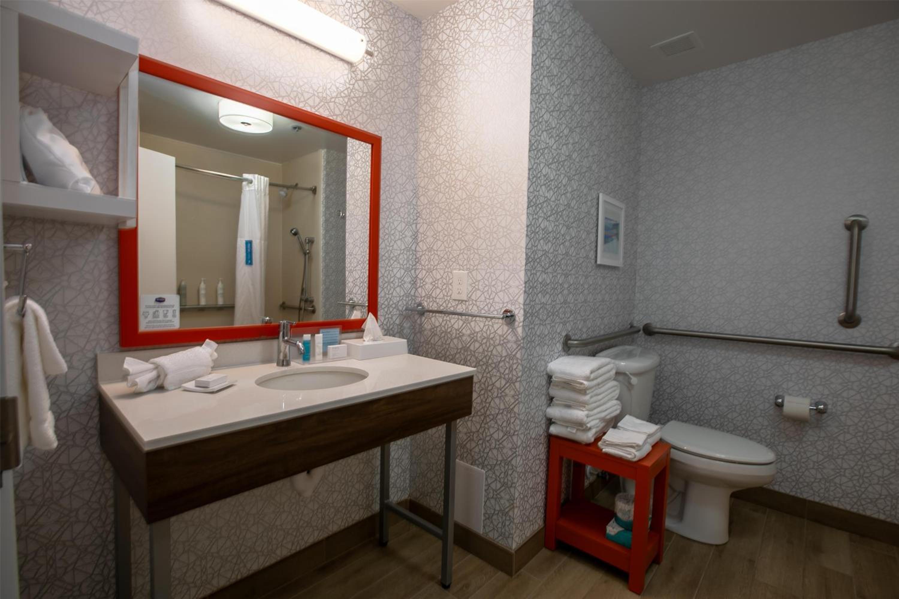 Queen Room with Two Queen Beds - Mobility and Hearing Access/Non-Smoking - Photo 1