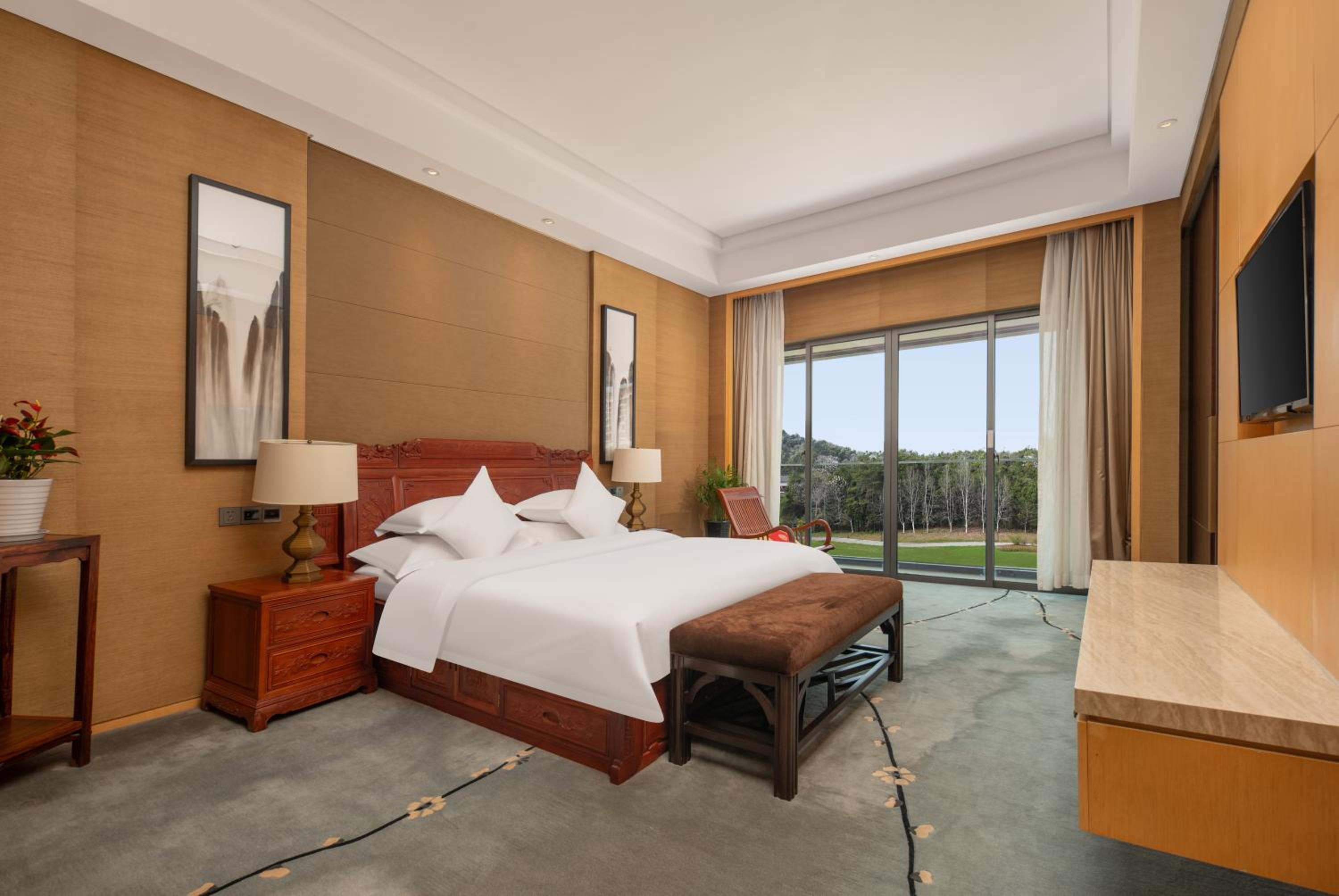 Suite photo 1