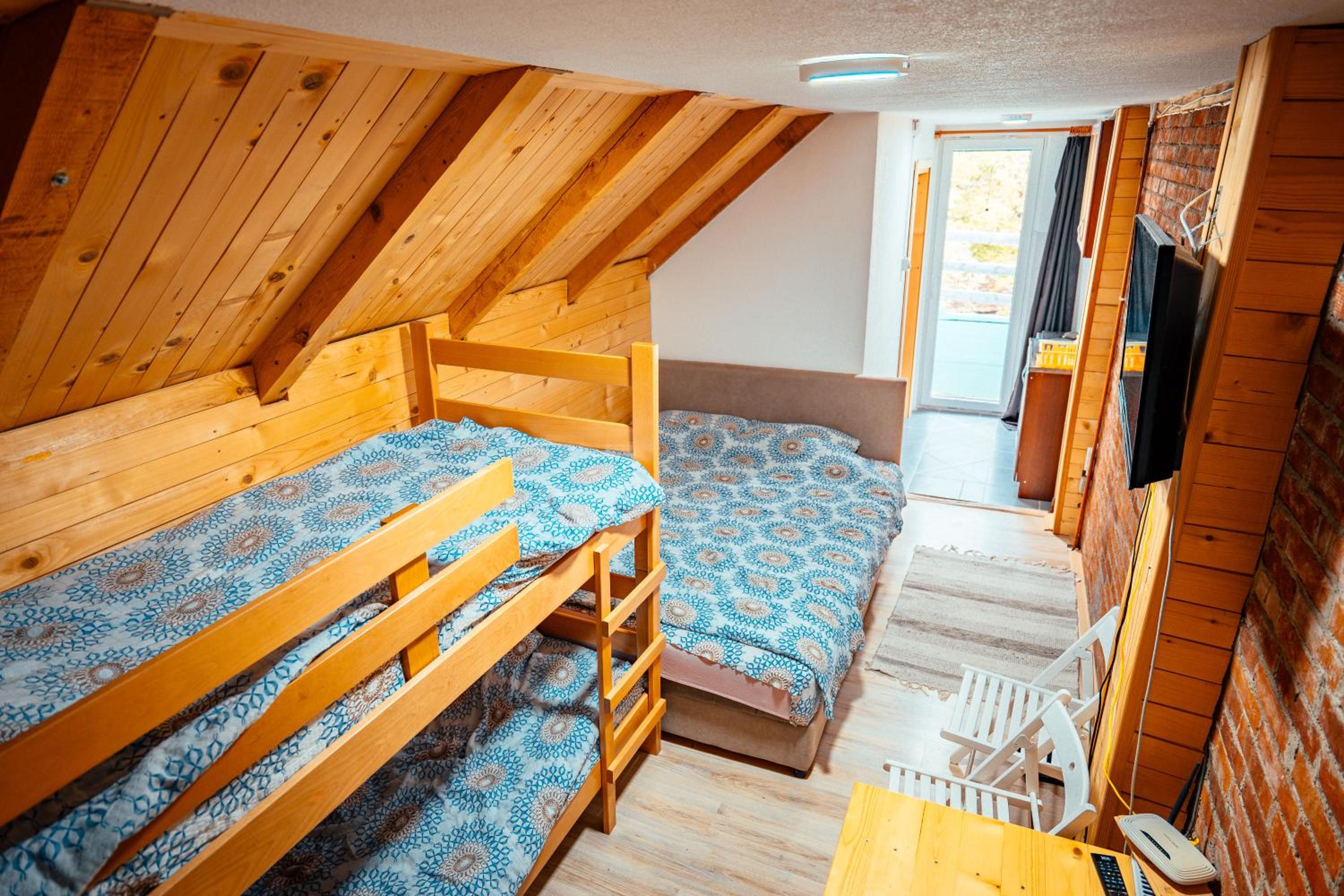 Quadruple Room photo 3