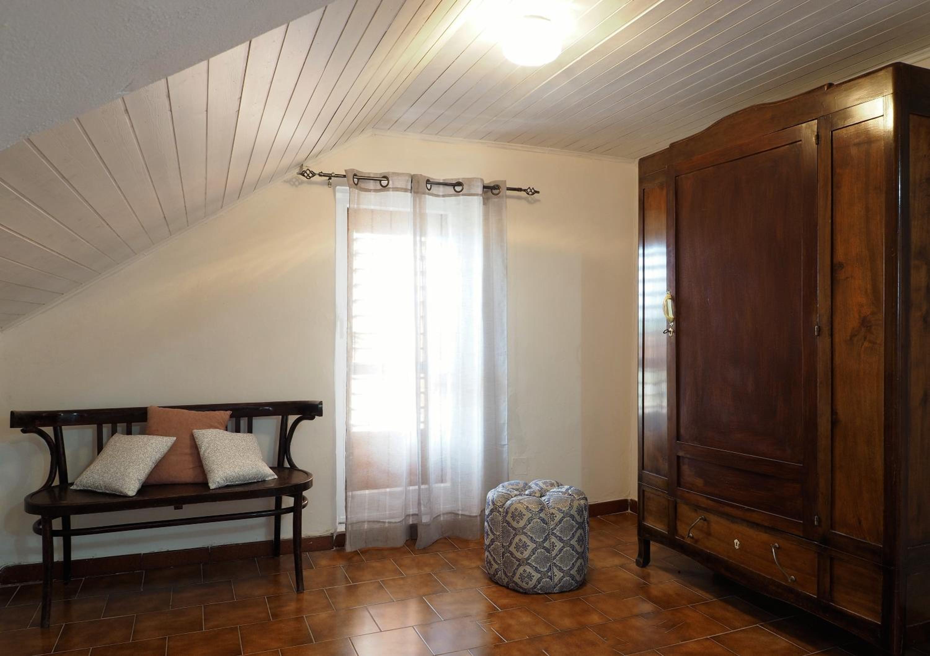 Large Double Room photo 2