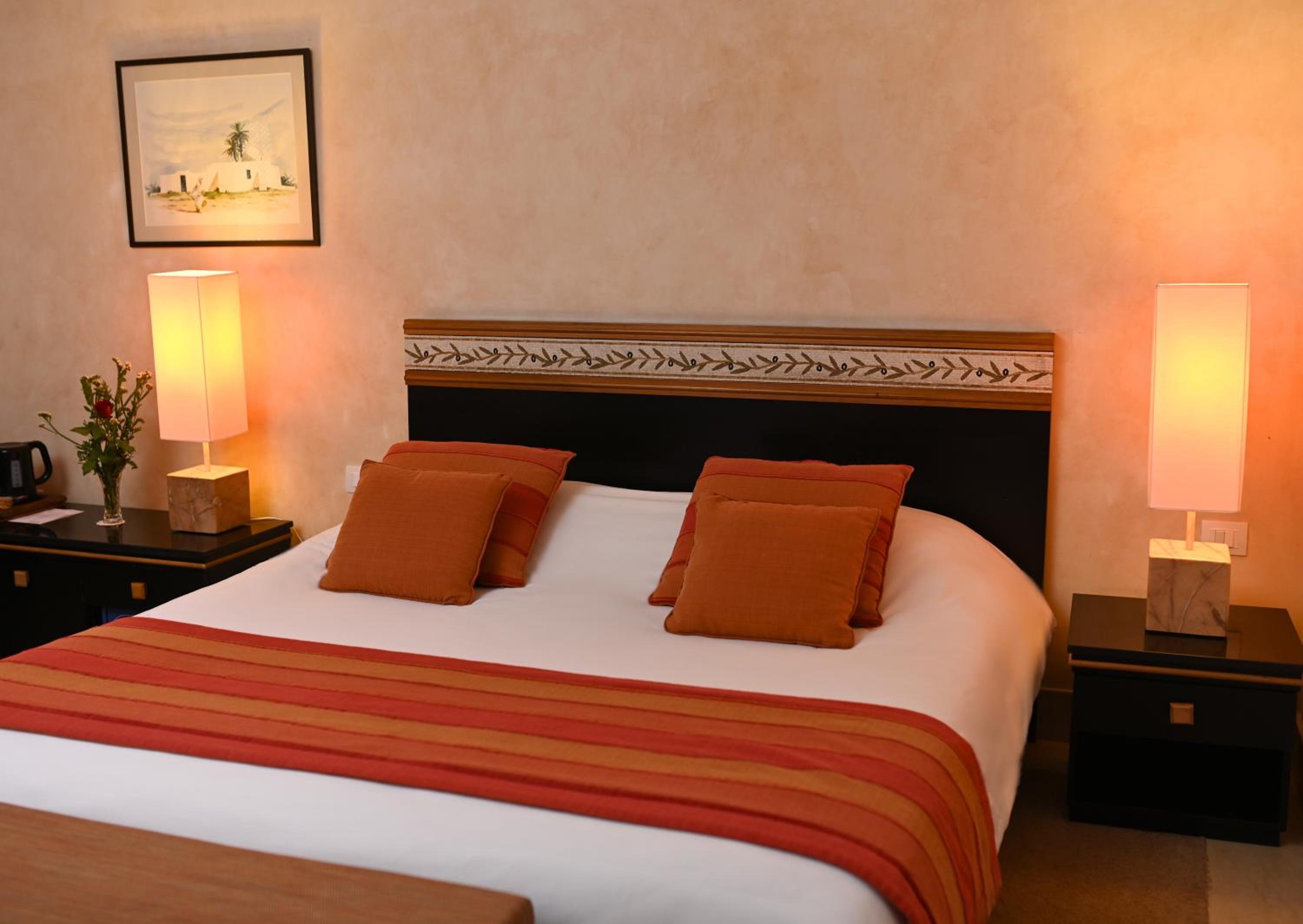 Double Room - Photo 3