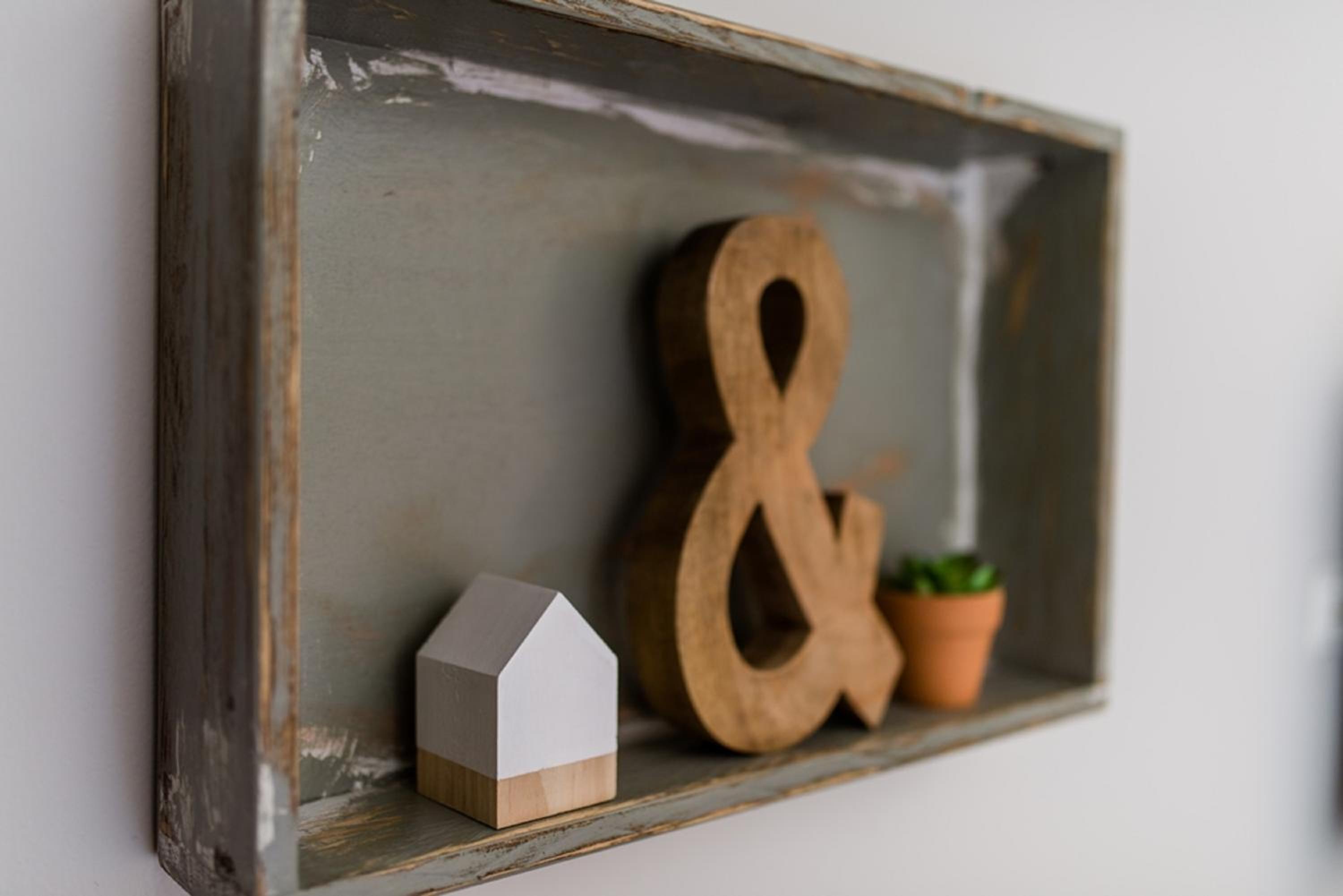 Standard Family Room - Photo 9