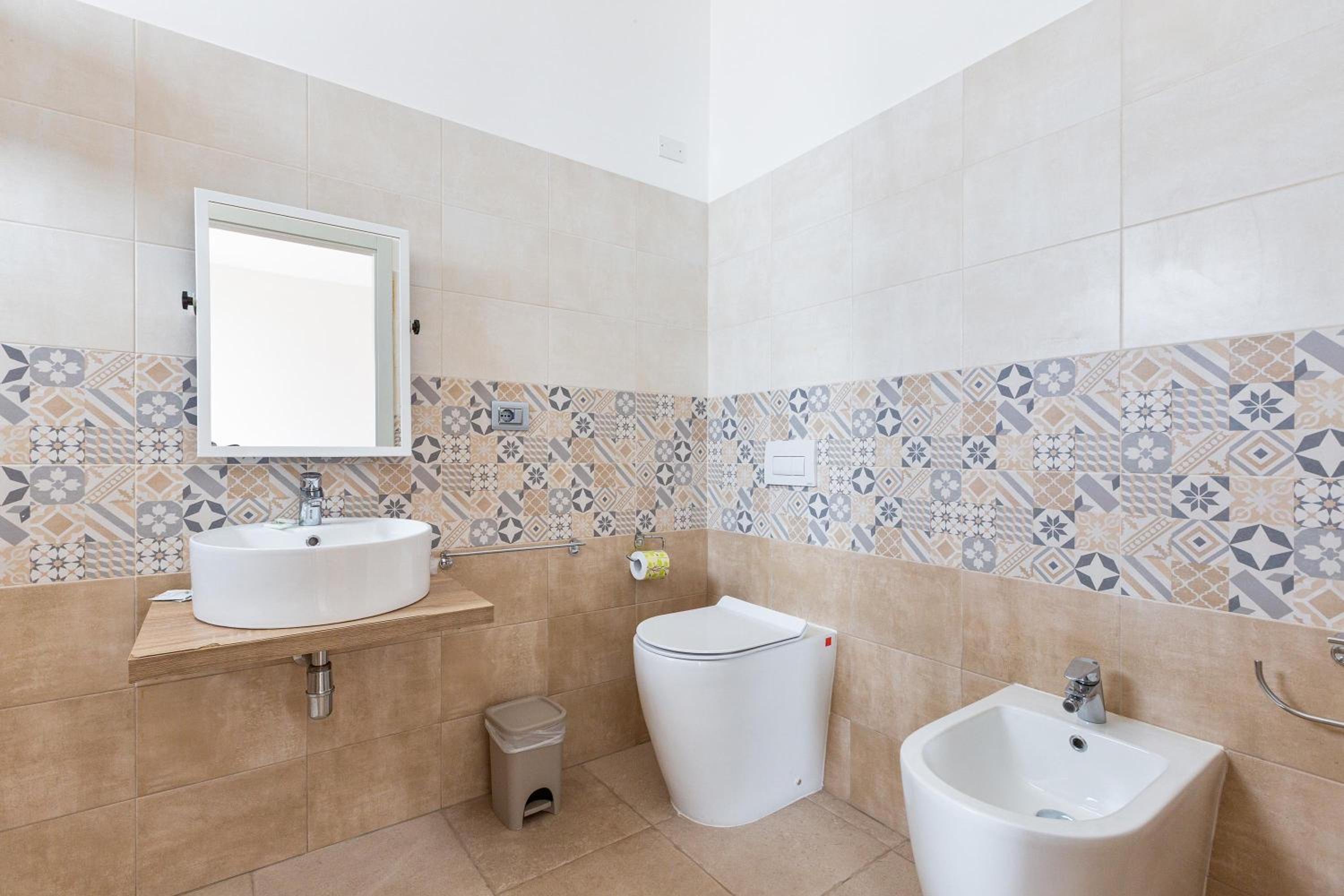 Queen Room - Disability Access photo 1