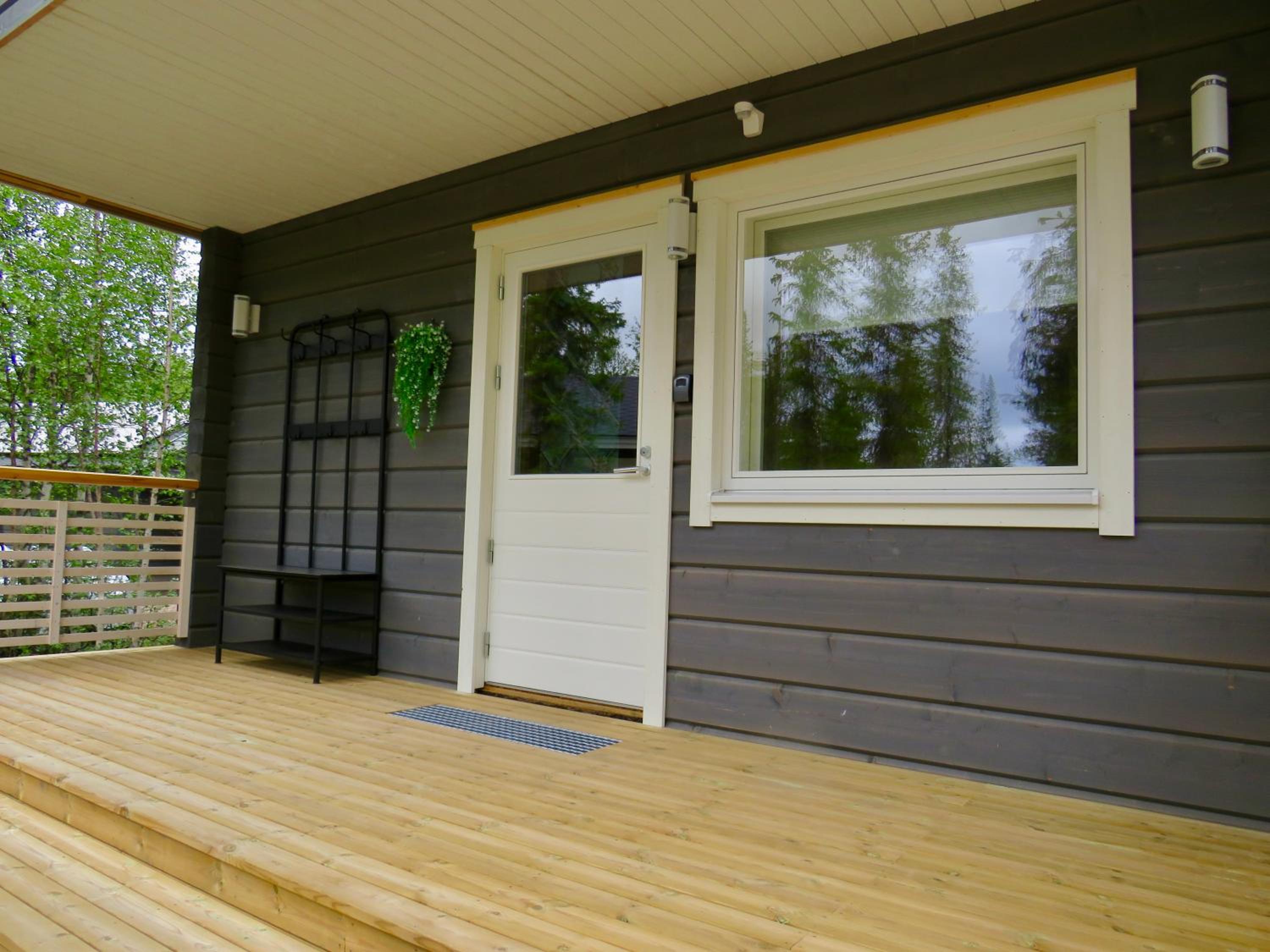 One-Bedroom House photo 1
