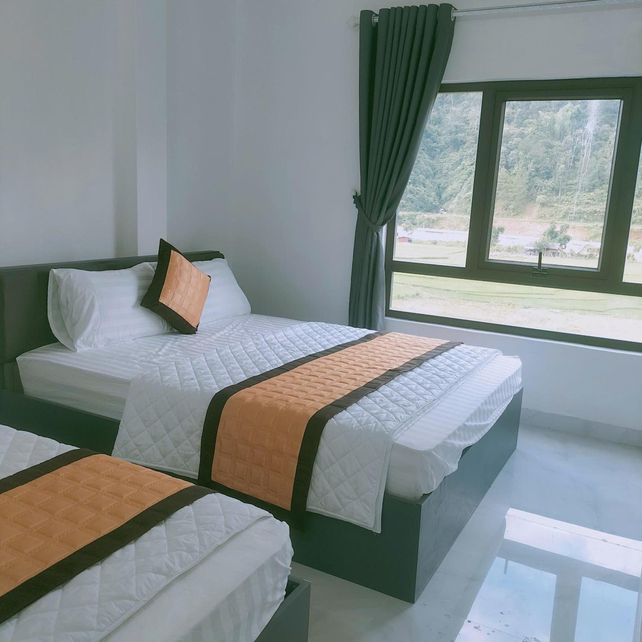 Deluxe Queen Room with Two Queen Beds