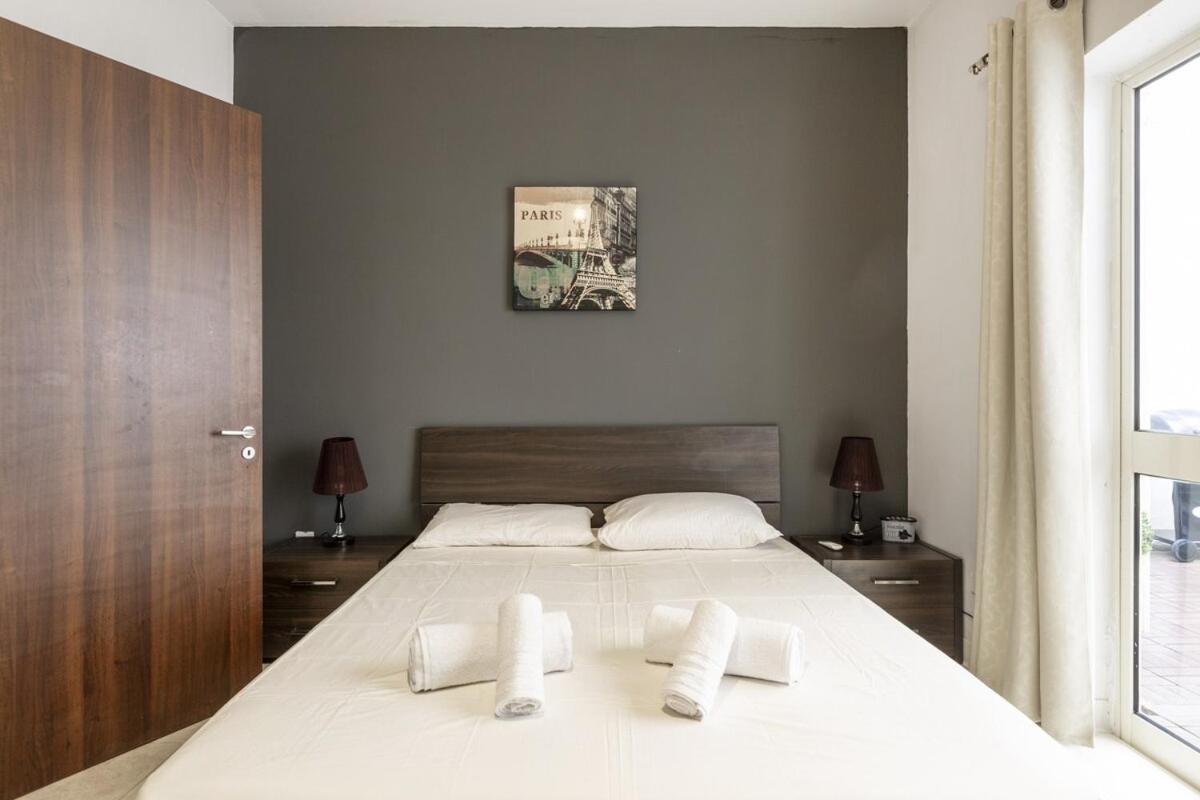 Two-Bedroom Apartment with Terrace