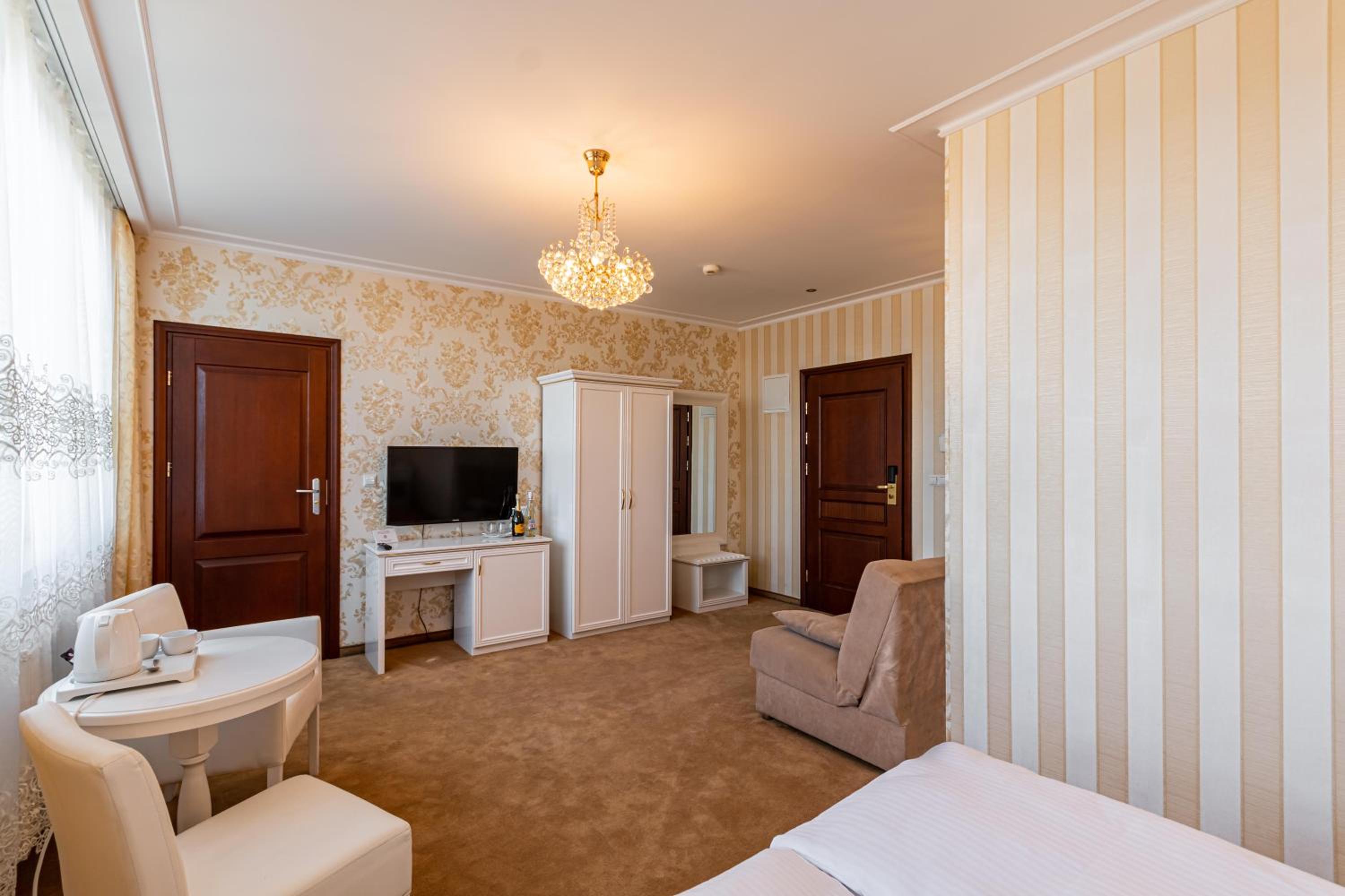 Superior Double Room photo 2