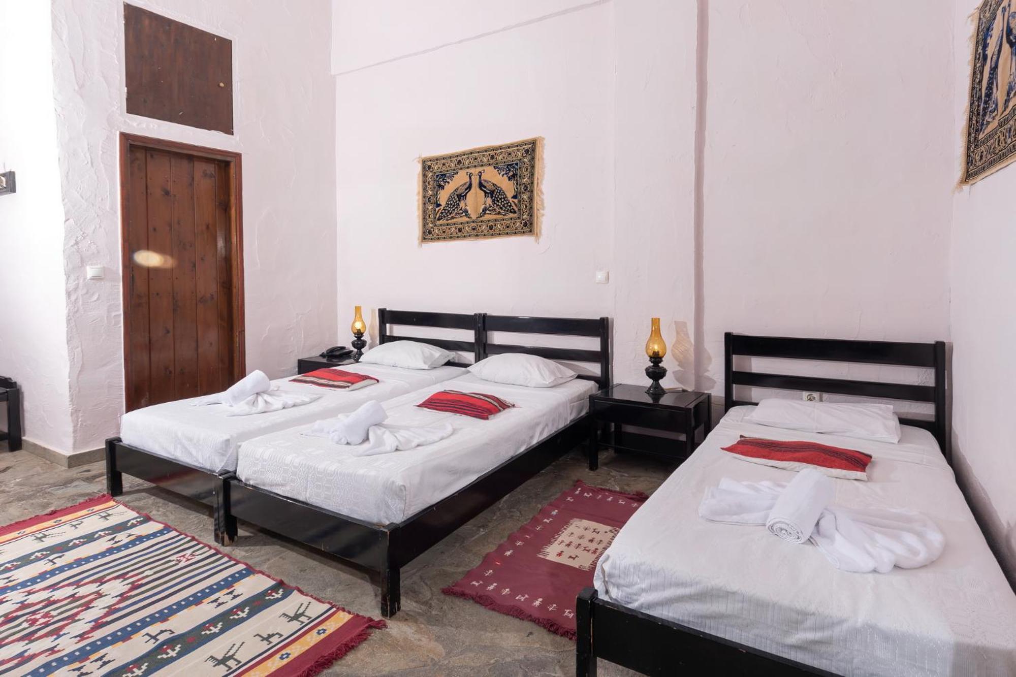 Standard Quadruple Room - Photo 4